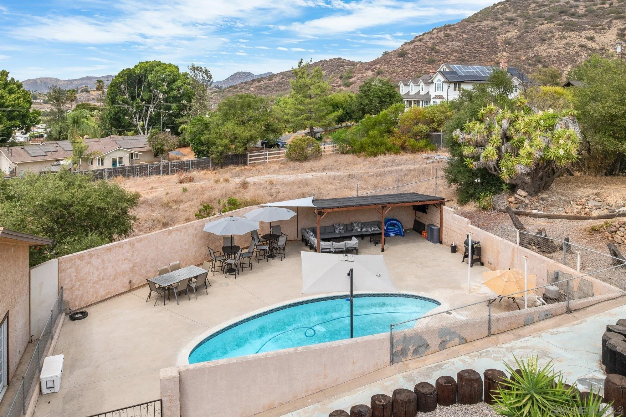 https://cdn.realtyfeed.com/cdn/127/260022098/f24753035193ac39ec0d0d33c957a6da.webp