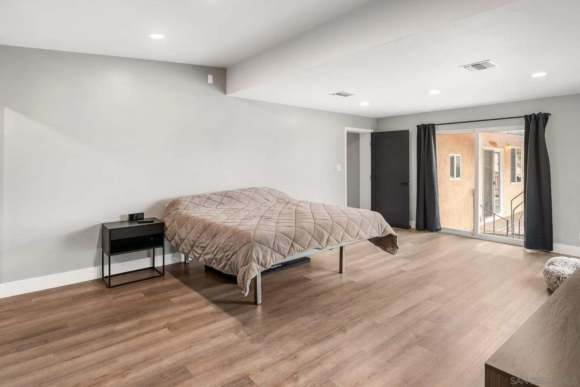 https://cdn.realtyfeed.com/cdn/127/260022098/f4394c34313a017dd76b0d90baf81b86.webp