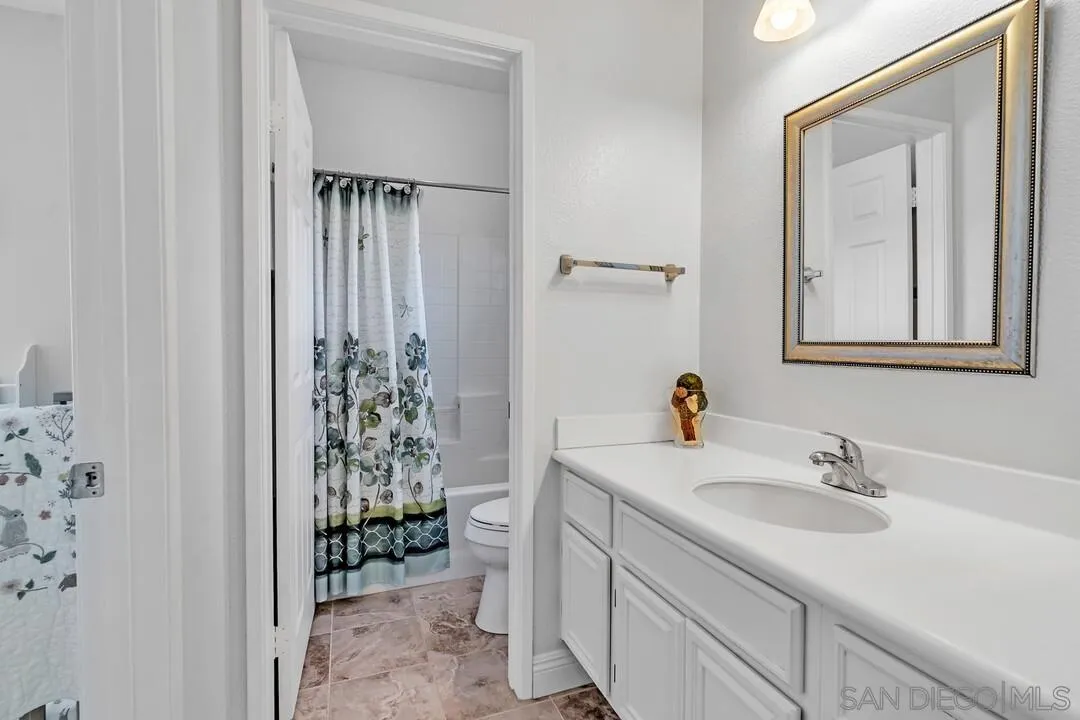 https://cdn.realtyfeed.com/cdn/127/260022101/2c9e51457d927cf6fcdca1de7593aa04.webp