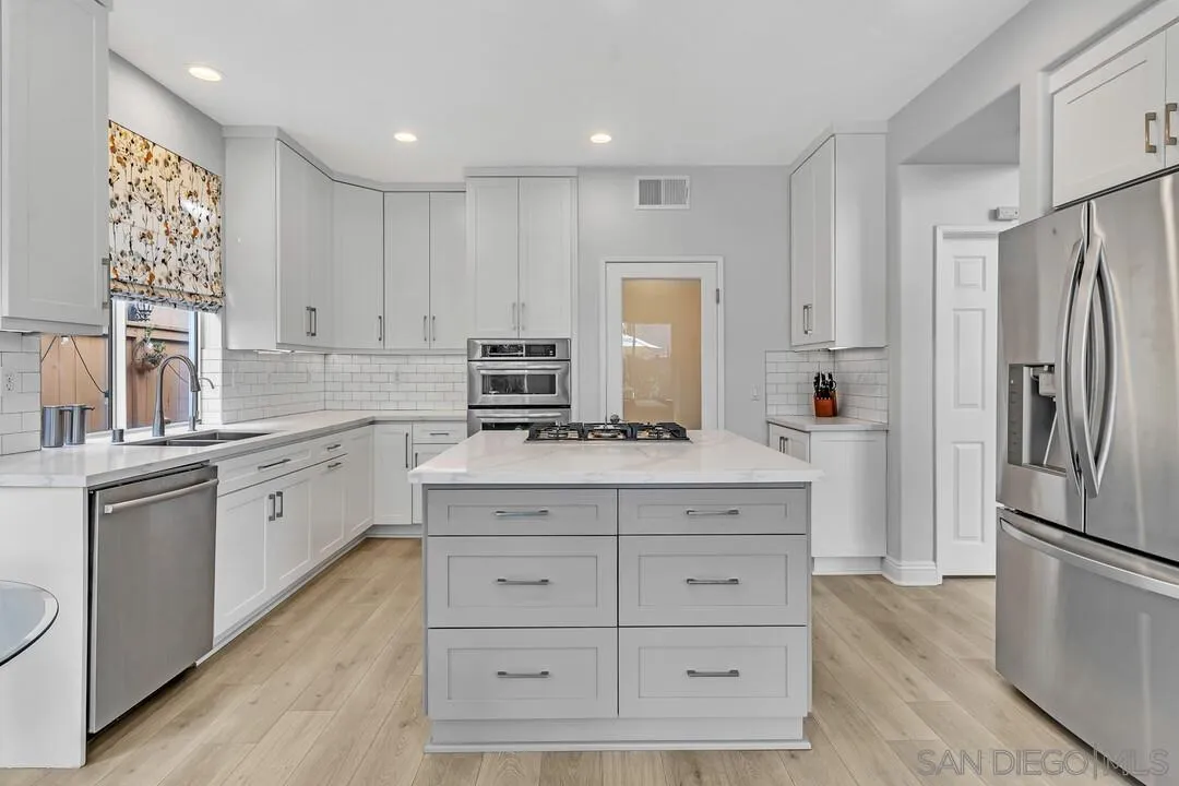 https://cdn.realtyfeed.com/cdn/127/260022101/6187c3746a3f5cc72dd3cfc549cb77a2.webp