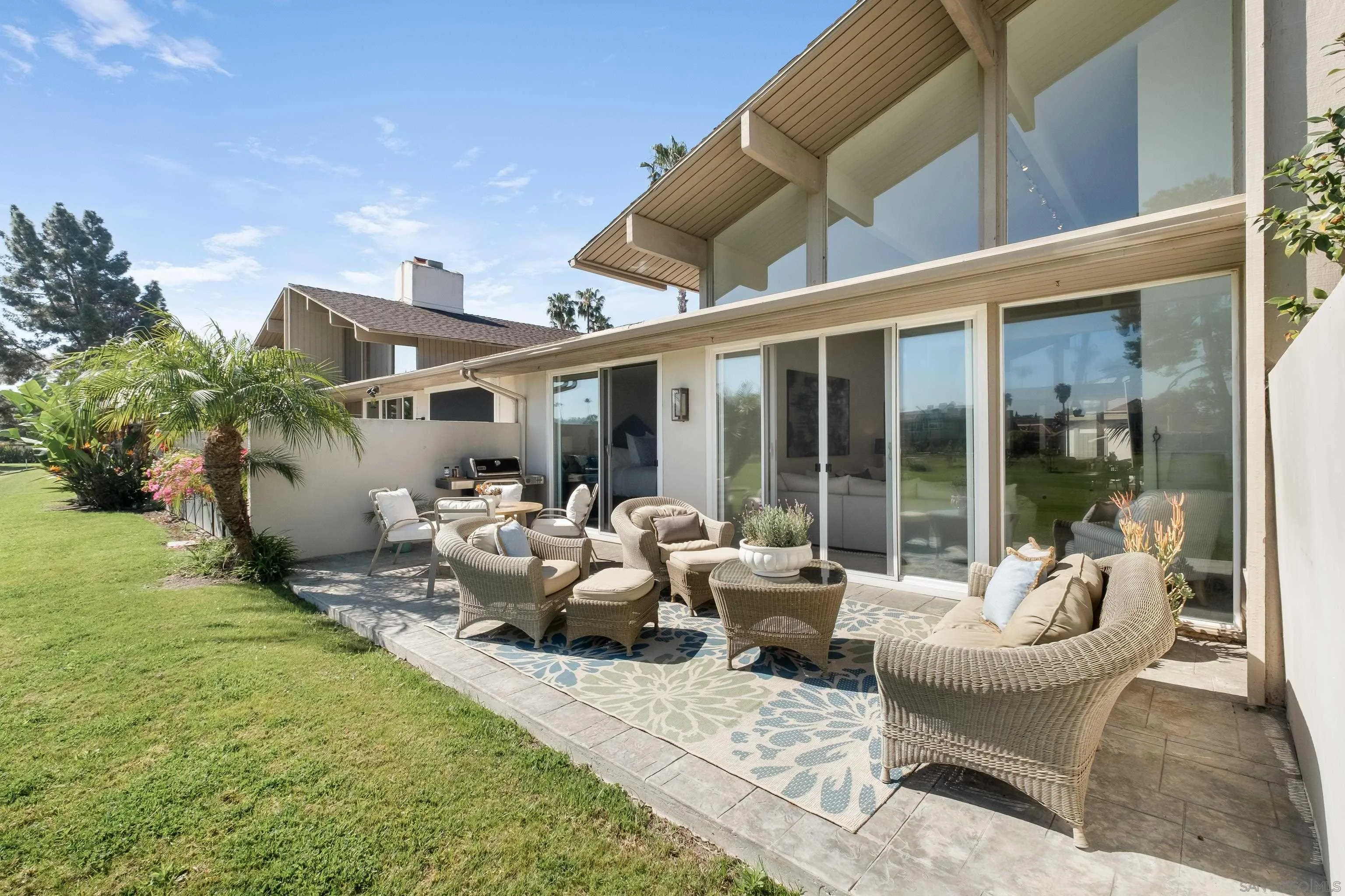 https://cdn.realtyfeed.com/cdn/127/260022103/c0a15c7ea7071aca8e80247117f8cc7f.webp