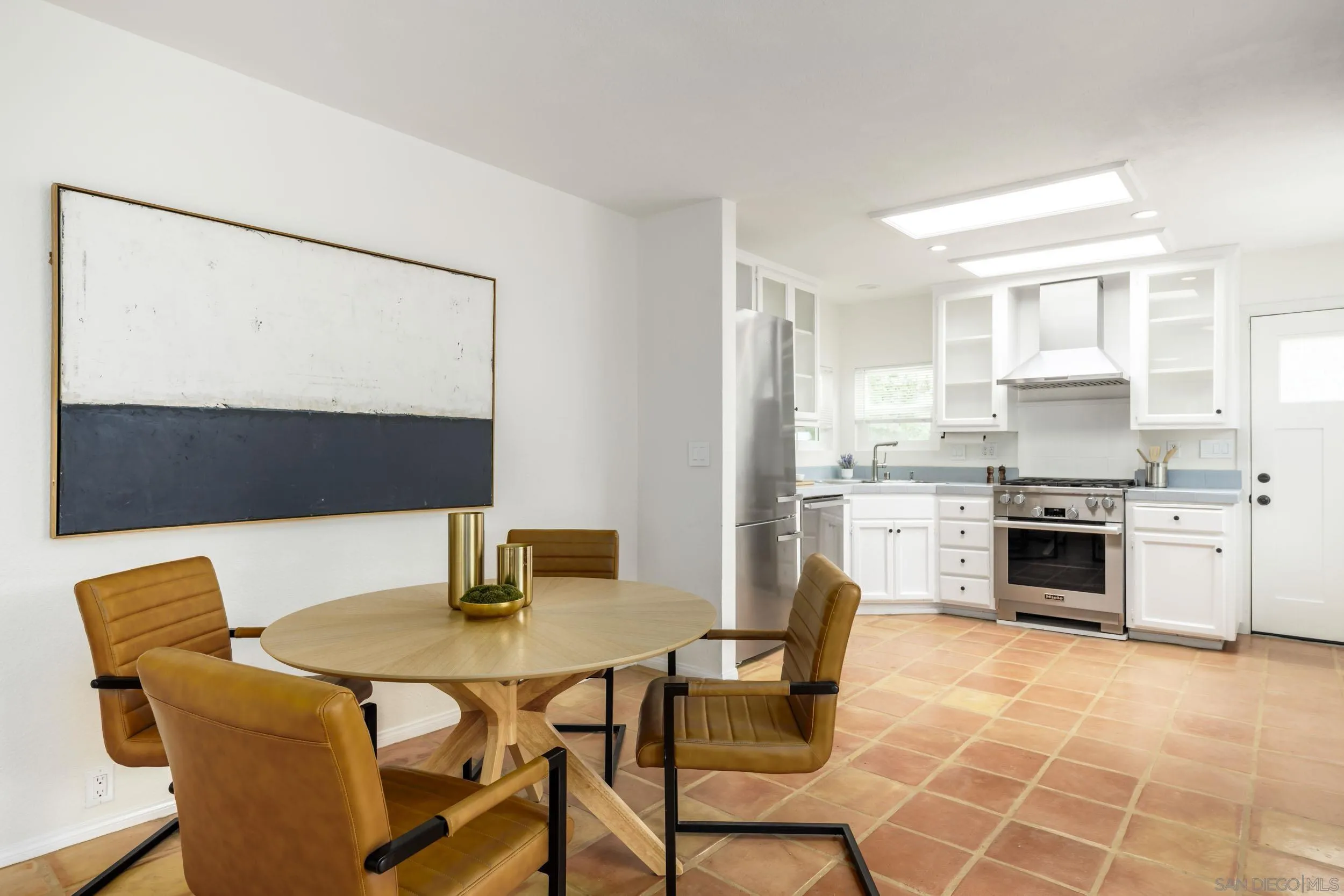 2242 Congress, San Diego, CA 92110 - Photo 3 of 28, San Diego, CA