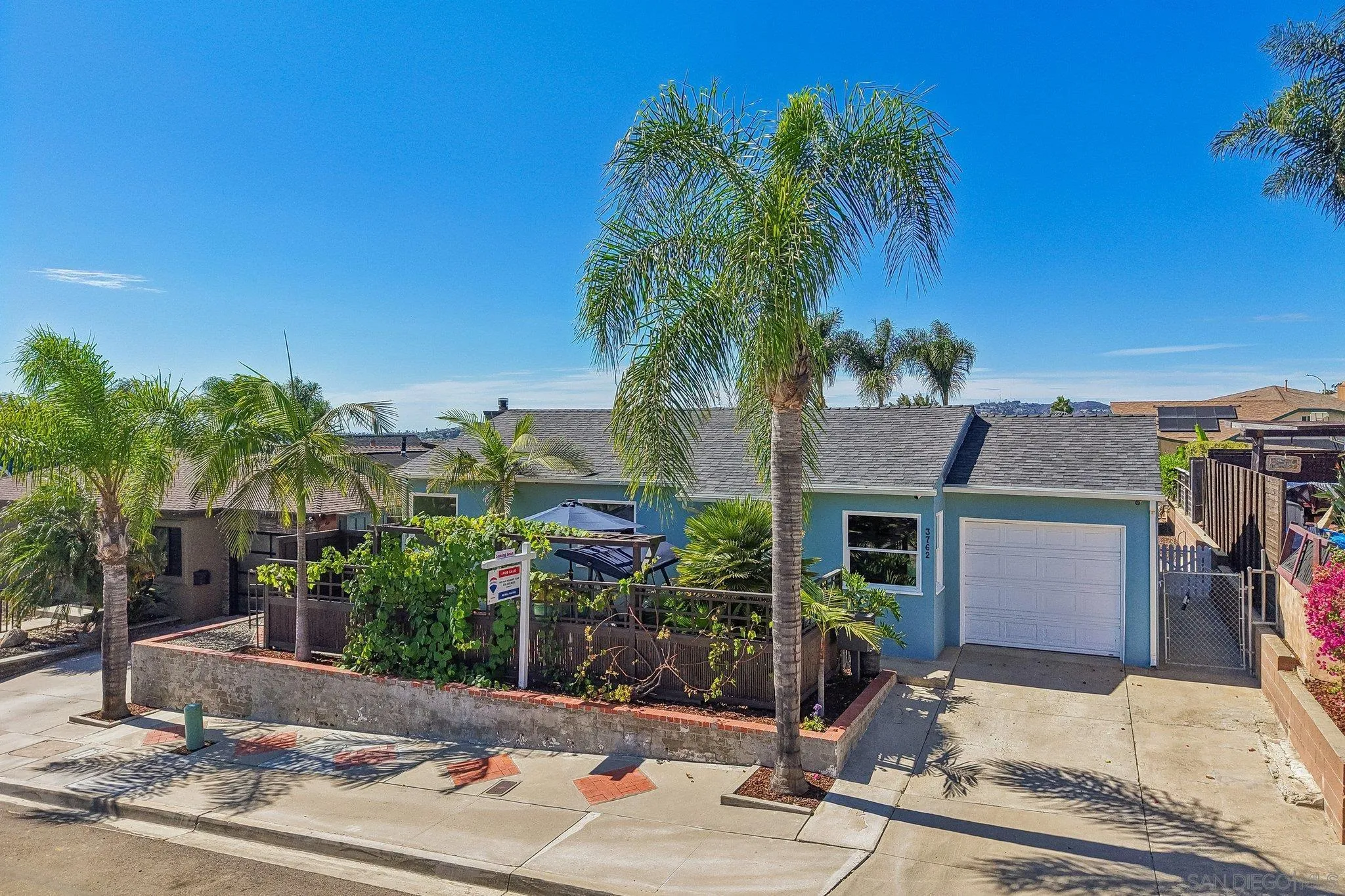 https://cdn.realtyfeed.com/cdn/127/260022106/008dc0afe6621eef9b81a376198d0dae.webp
