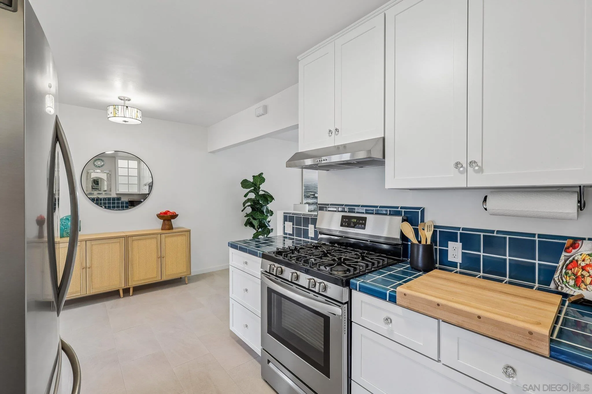 https://cdn.realtyfeed.com/cdn/127/260022106/9252e698928a9e3618255c73784e2fec.webp