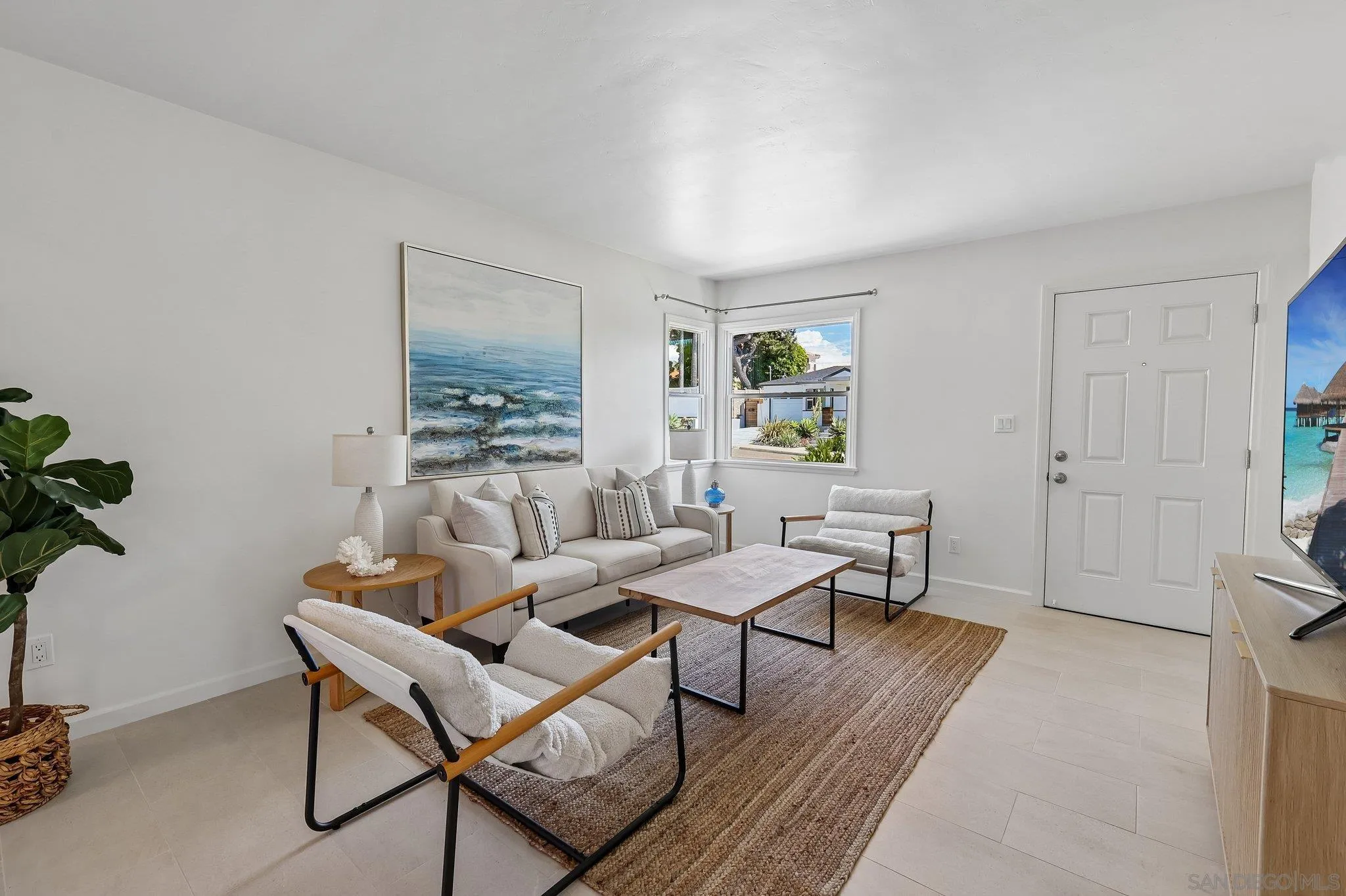 https://cdn.realtyfeed.com/cdn/127/260022106/c005dd6f8f689239faf5f0b24f50e259.webp