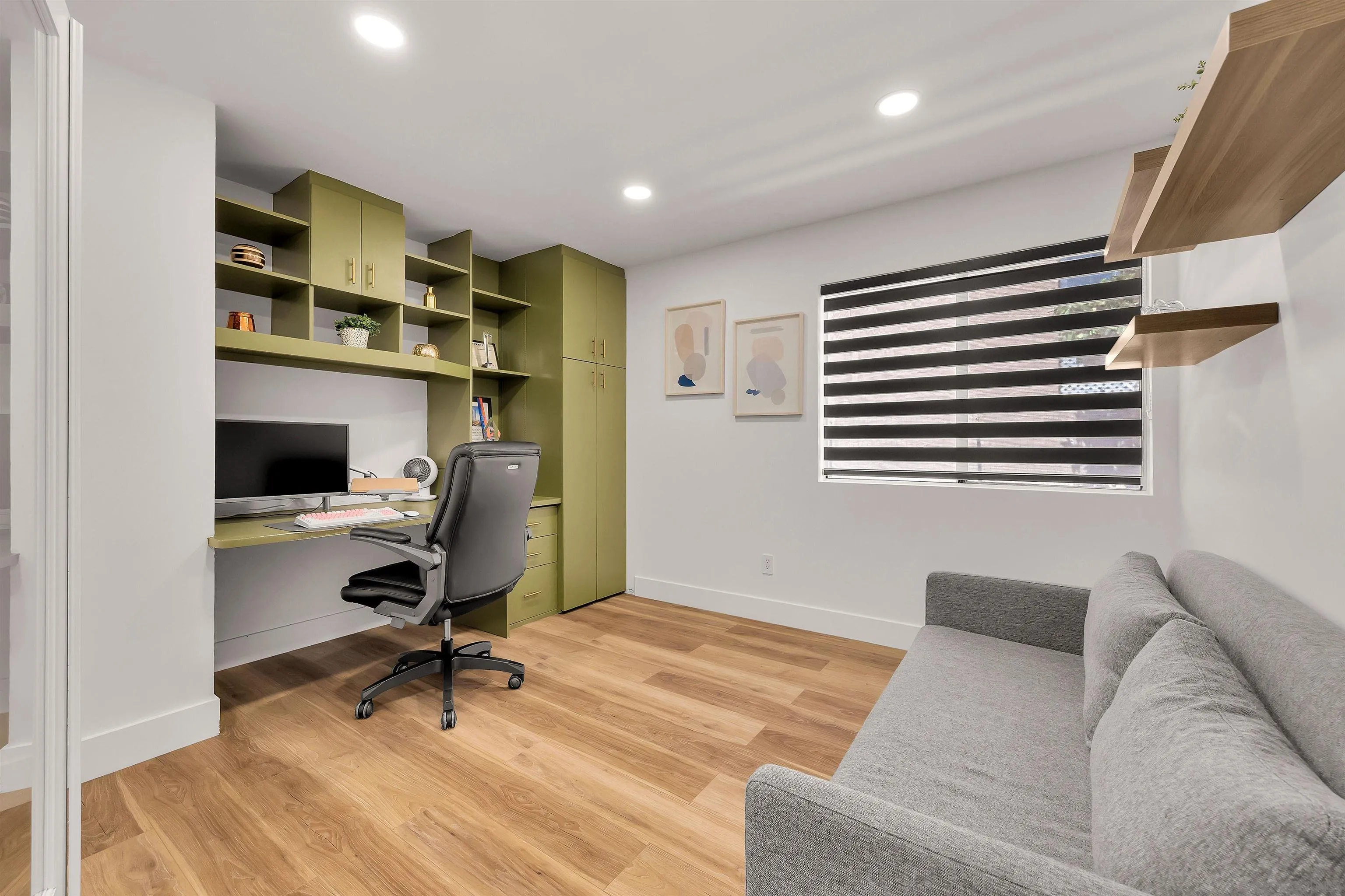 https://cdn.realtyfeed.com/cdn/127/260022113/2329f76d2435c3bf0b838cdf91ad3bcb.webp
