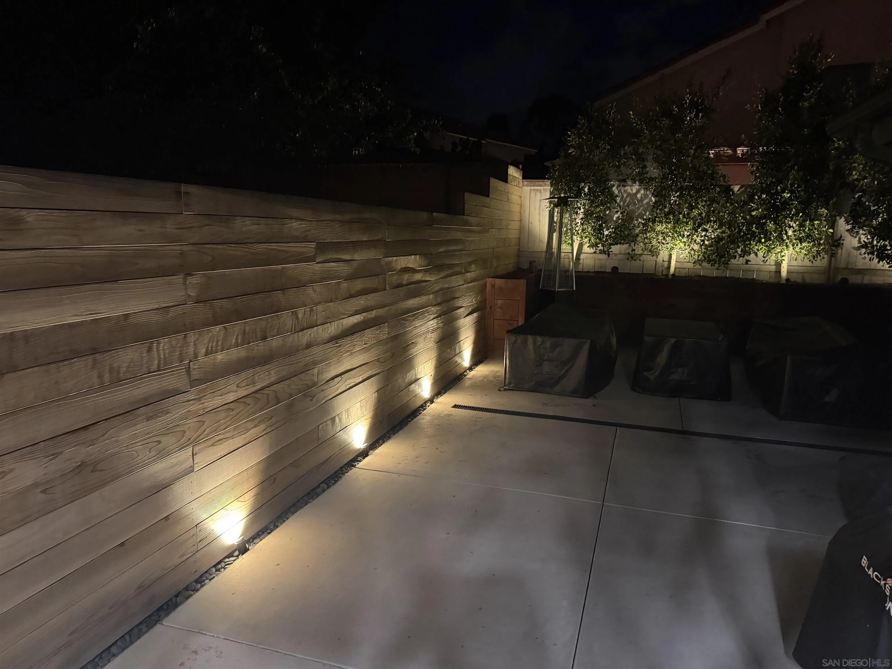 https://cdn.realtyfeed.com/cdn/127/260022113/81506624608bad373d41c45a88d21adb.webp