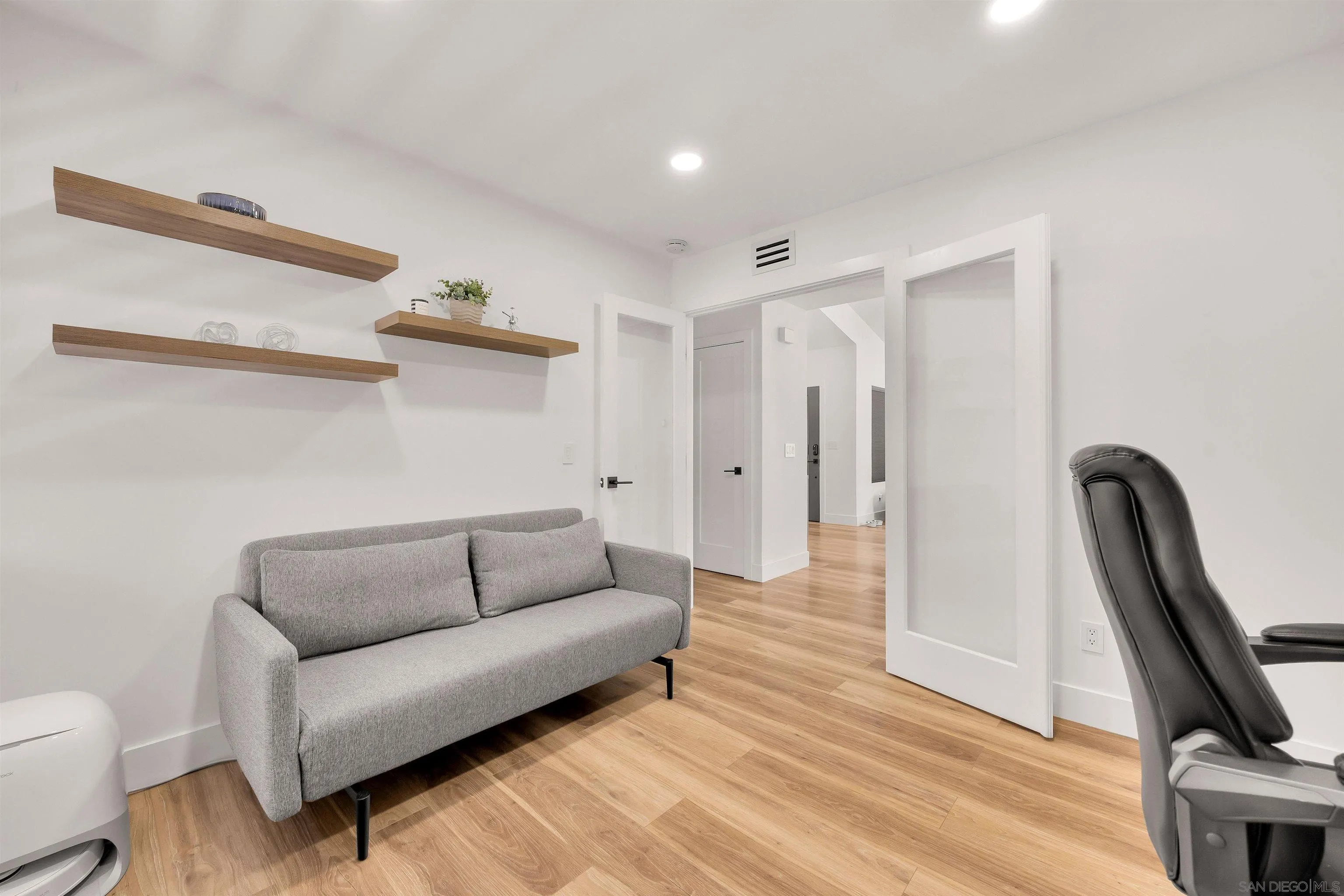 https://cdn.realtyfeed.com/cdn/127/260022113/925e90dc95e7e137ed2061efd11797c0.webp