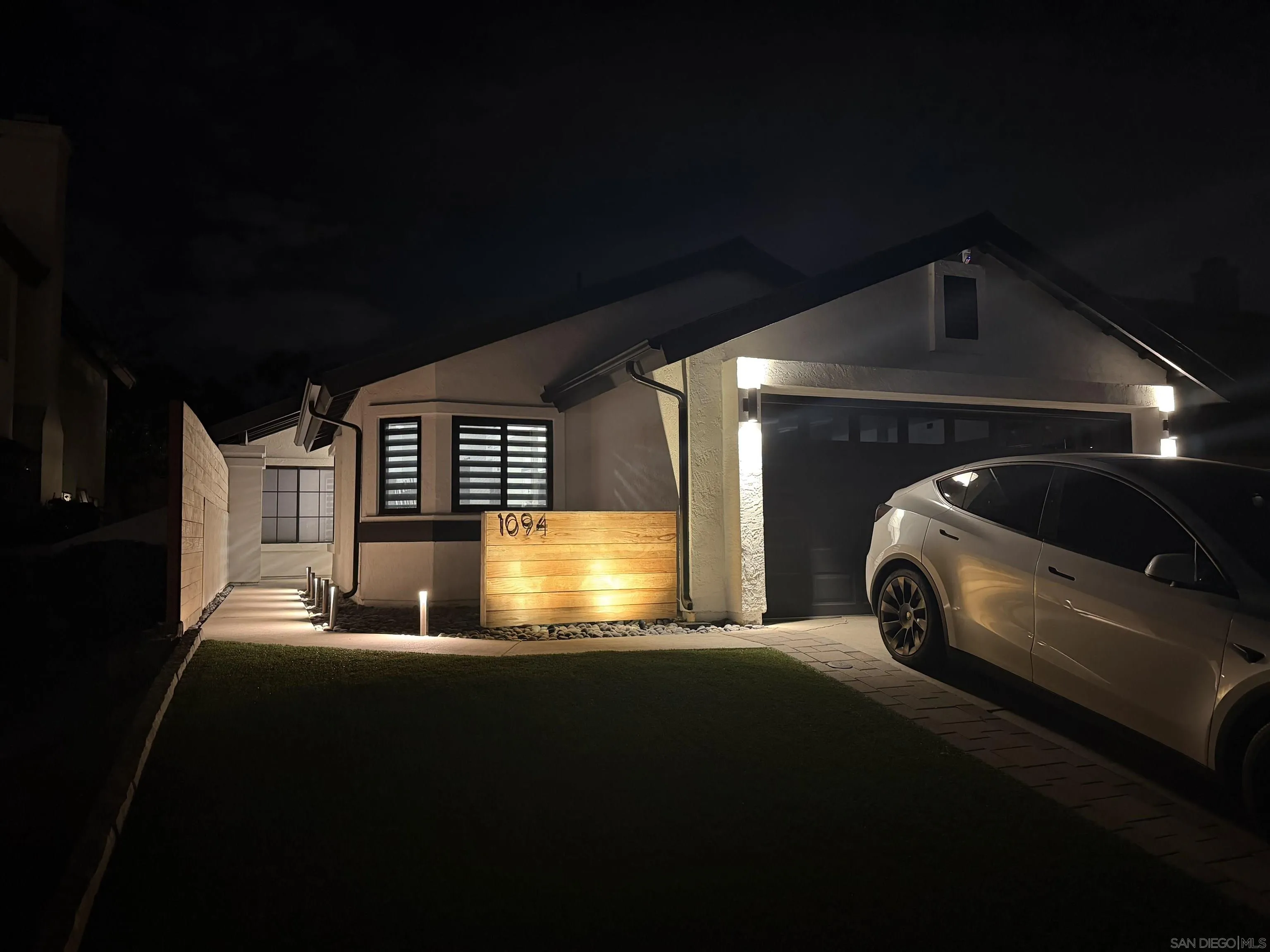 https://cdn.realtyfeed.com/cdn/127/260022113/c6f5d548fad6afaa3311224c440e18e8.webp