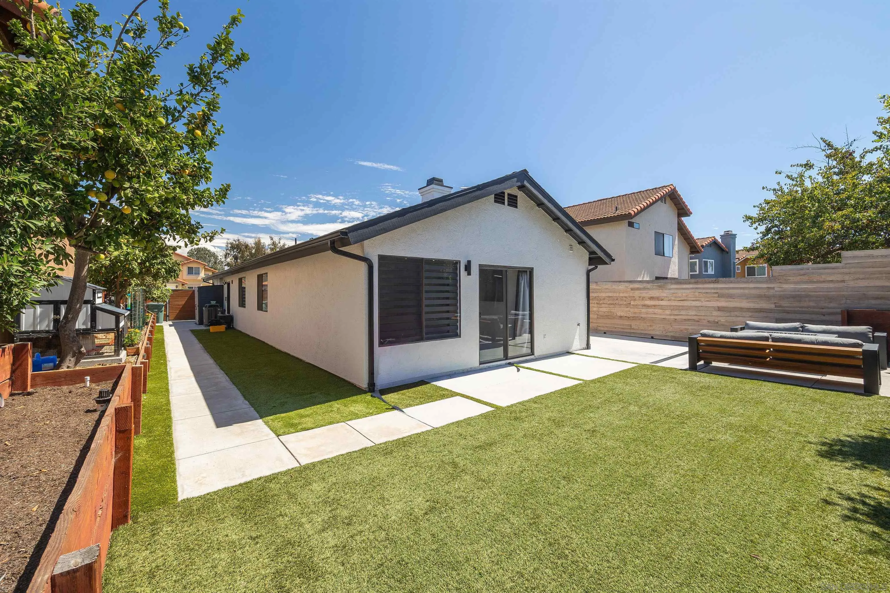 https://cdn.realtyfeed.com/cdn/127/260022113/eaf549675518b4c91c82fe586922a1ce.webp