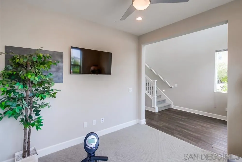 https://cdn.realtyfeed.com/cdn/127/260022116/ab6097954b57b390fca7c239fd0e05b5.webp