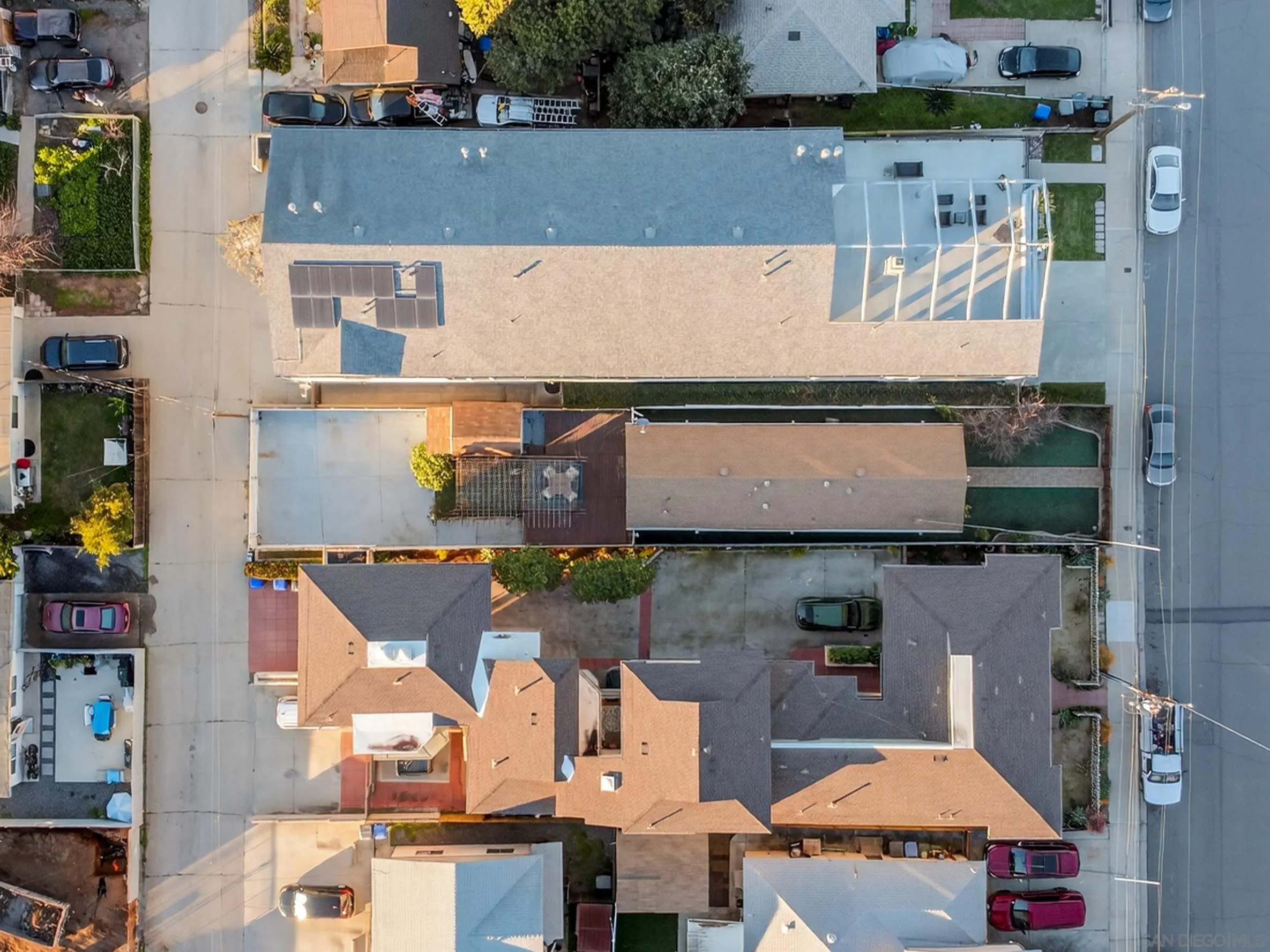 https://cdn.realtyfeed.com/cdn/127/260022125/14ada3781823ddbc1559b96ce38edf9c.webp
