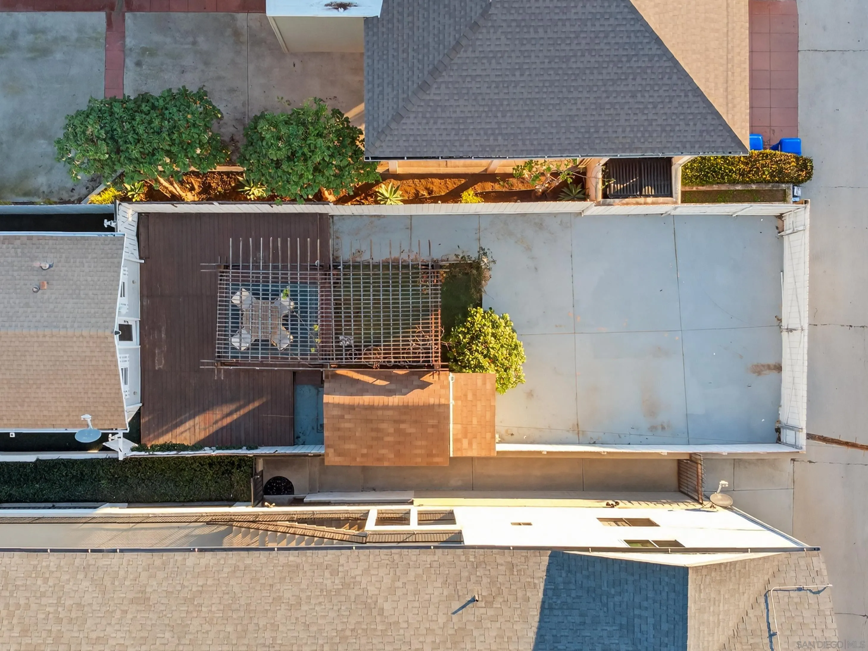https://cdn.realtyfeed.com/cdn/127/260022125/bac01f3589cbe0e23e09a107932be7ce.webp