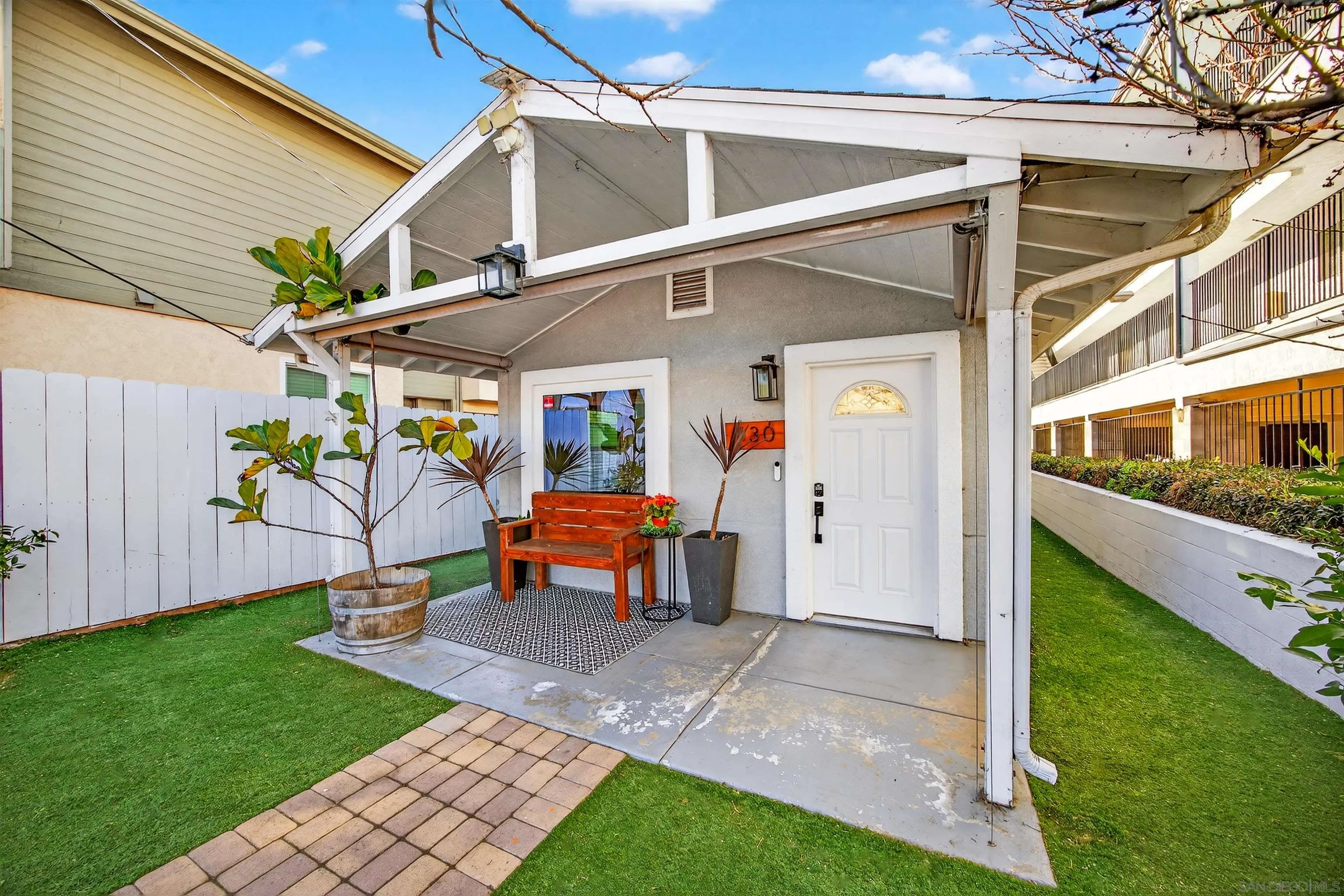 https://cdn.realtyfeed.com/cdn/127/260022125/f980ae938426681e7654191aa4e06a9a.webp