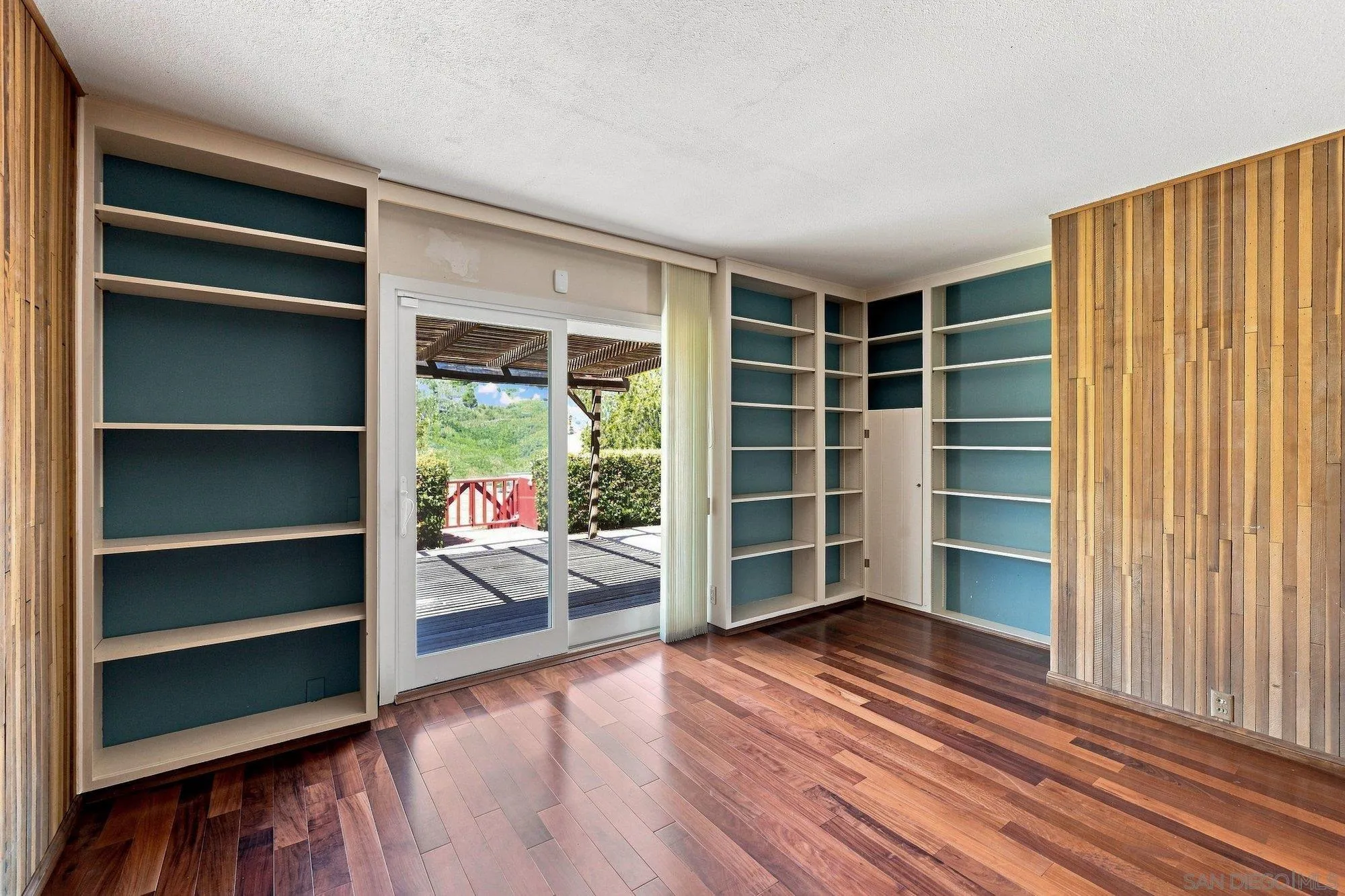 https://cdn.realtyfeed.com/cdn/127/260022127/66100f9d251eade71c33f209a69c7fc9.webp