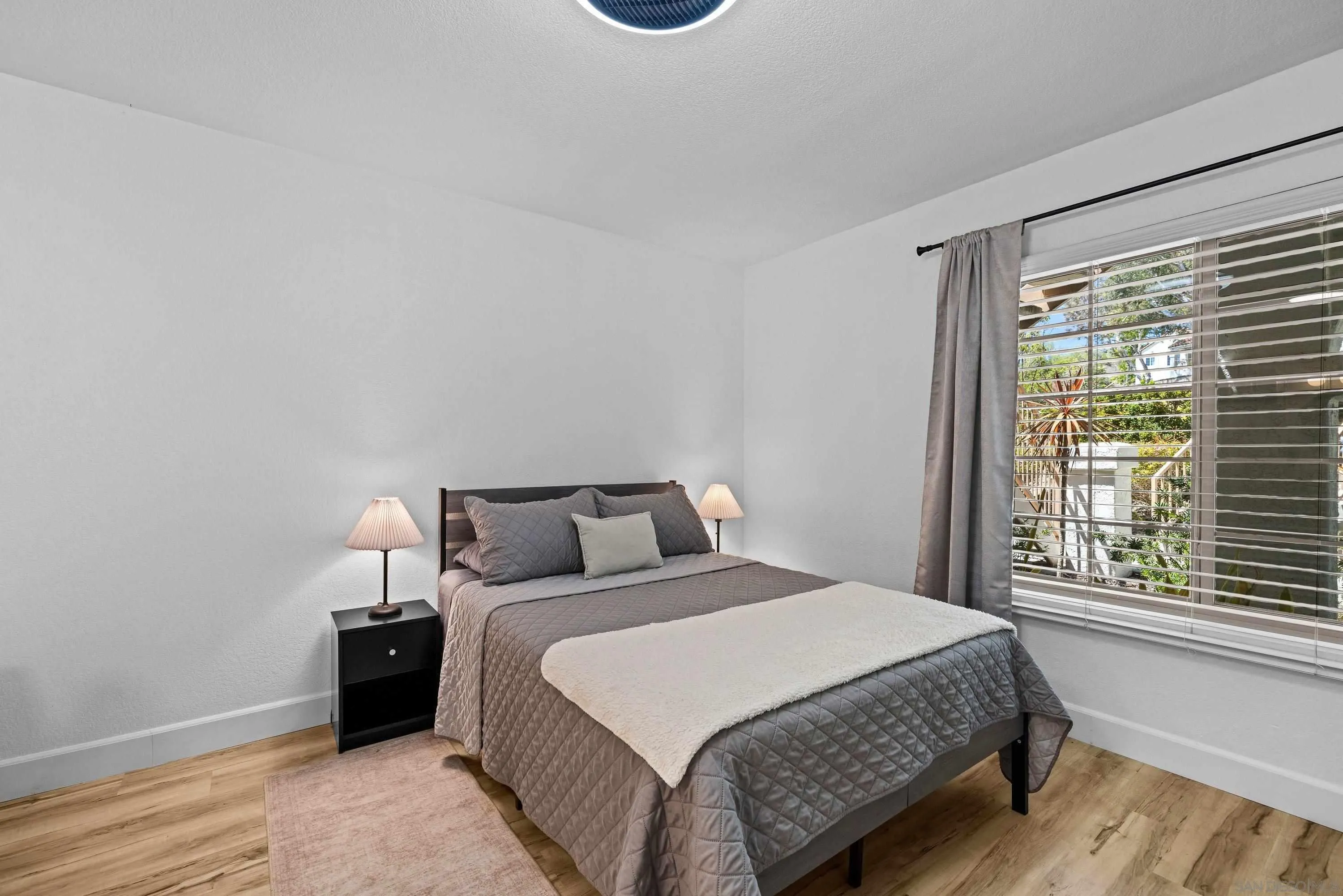 https://cdn.realtyfeed.com/cdn/127/260022132/6be9f77e16cb24529edbe7fcc317acd6.webp