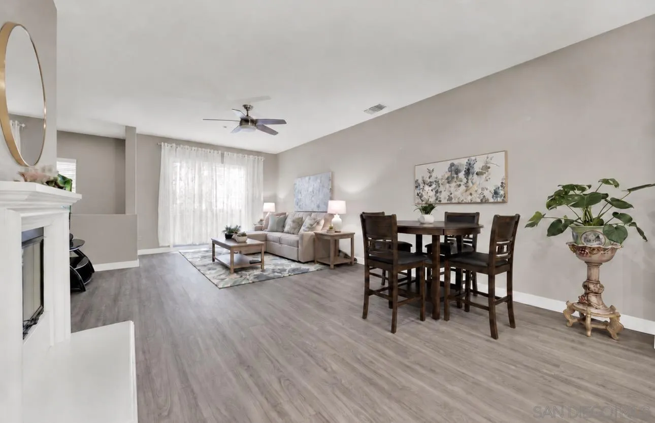 https://cdn.realtyfeed.com/cdn/127/260022138/41c41d6913b3323dcde101f3d93eb1b2.webp