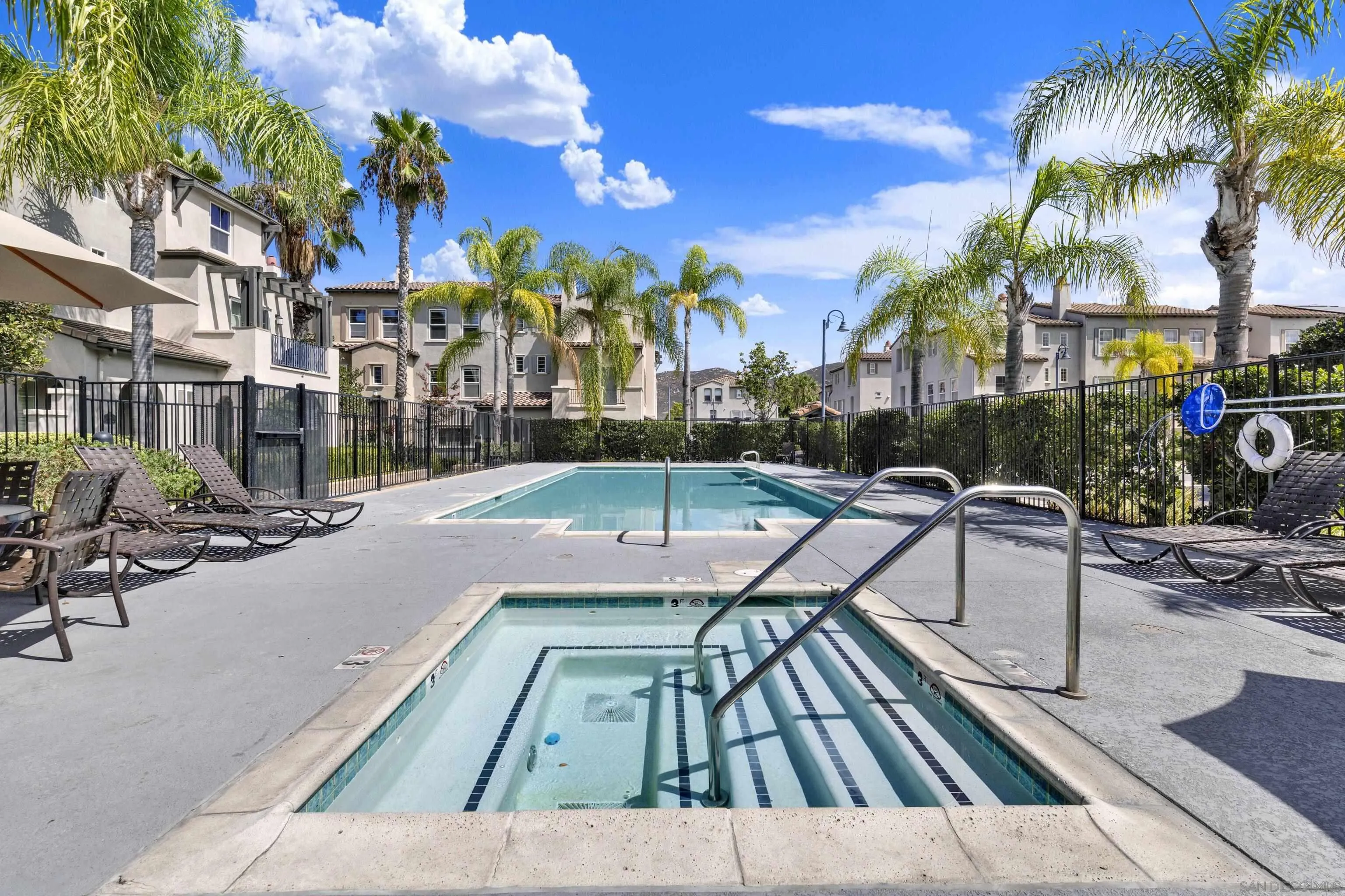 https://cdn.realtyfeed.com/cdn/127/260022138/e6235bb19740e874205c53a55bf7bb3e.webp