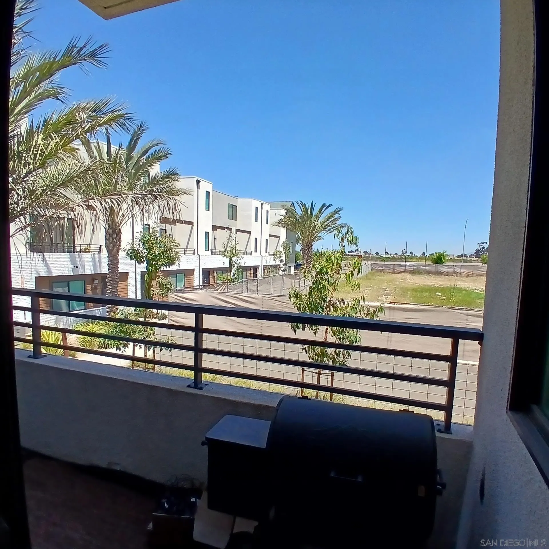 https://cdn.realtyfeed.com/cdn/127/260022141/316511310bc1f0df7bf3812357b28952.webp