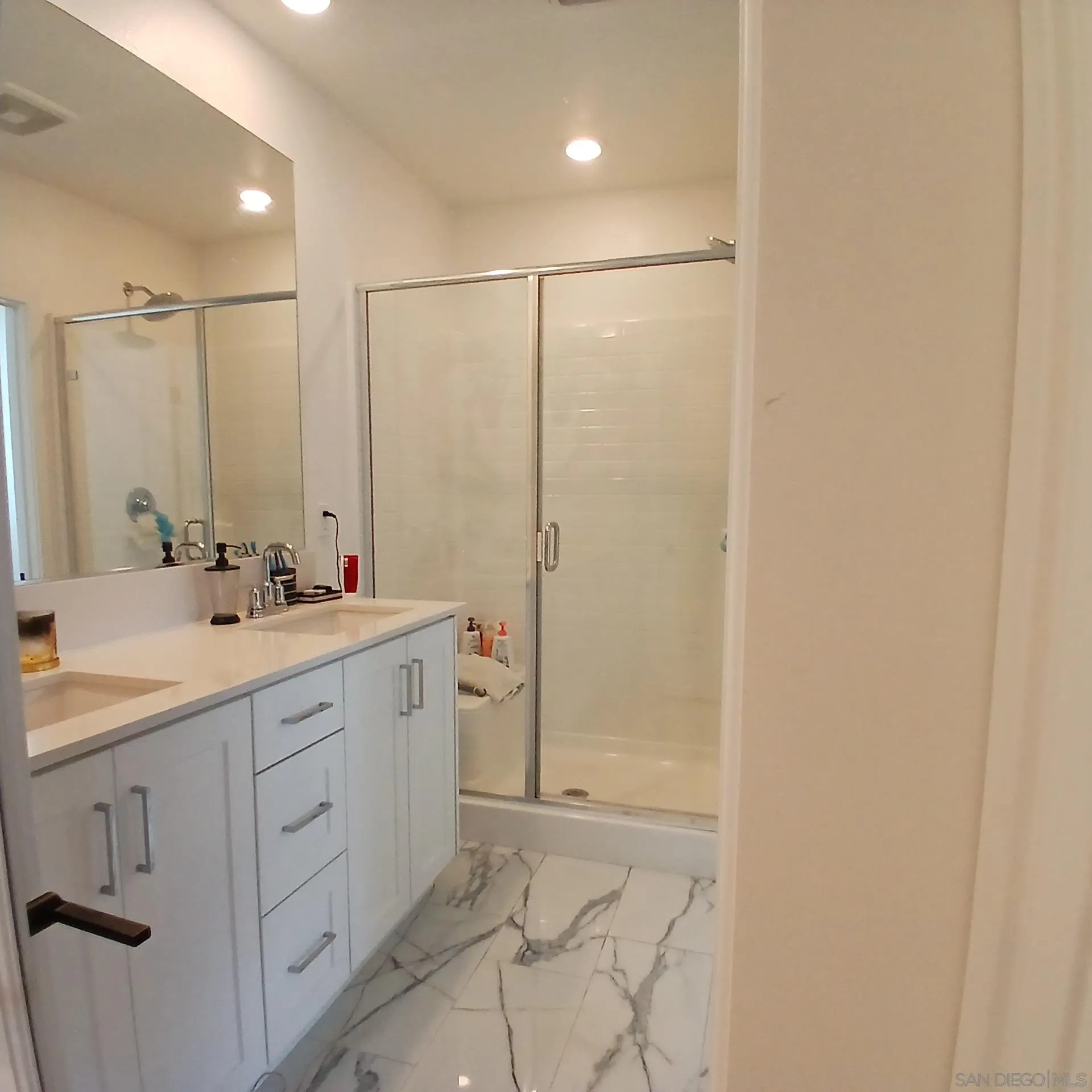 https://cdn.realtyfeed.com/cdn/127/260022141/51f60726ce169739286787bb9aee55fb.webp