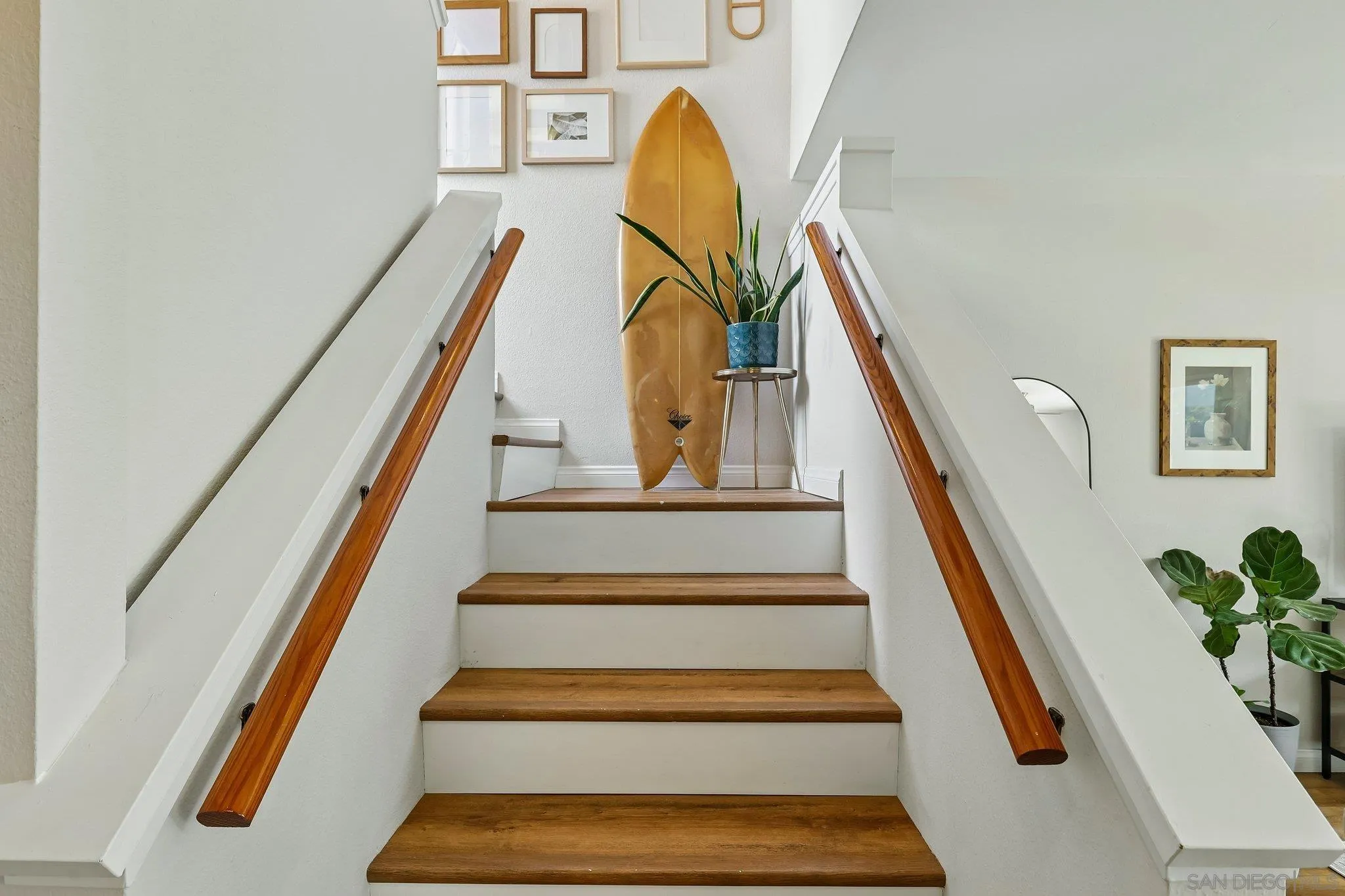 https://cdn.realtyfeed.com/cdn/127/260022147/492c944c42fc989e3afb9a6d77583214.webp