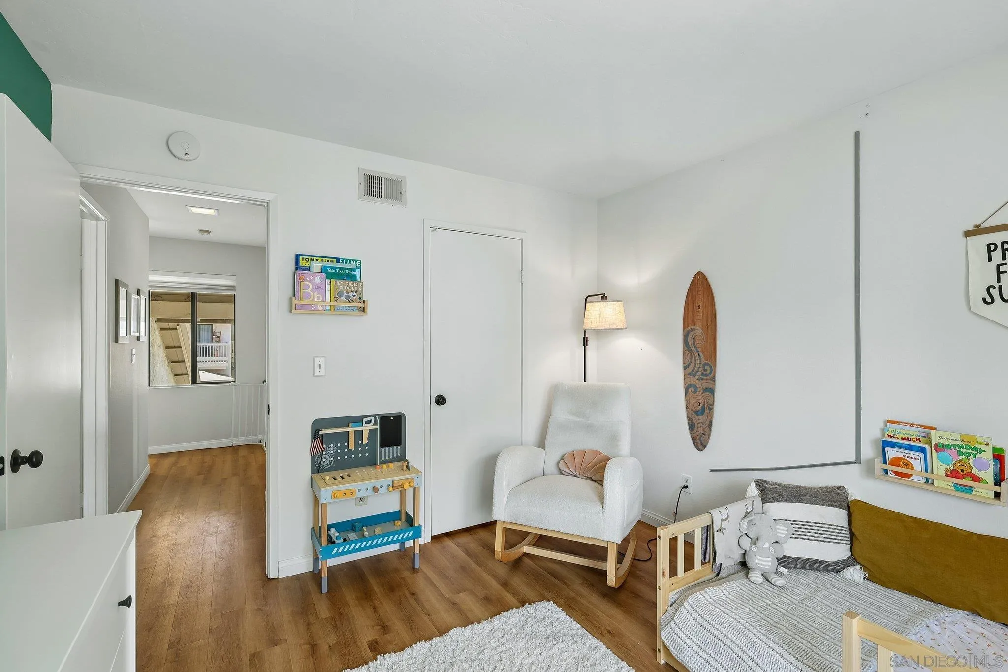 https://cdn.realtyfeed.com/cdn/127/260022147/4f6f7d6ff1918e68960827cdce5b9a7d.webp
