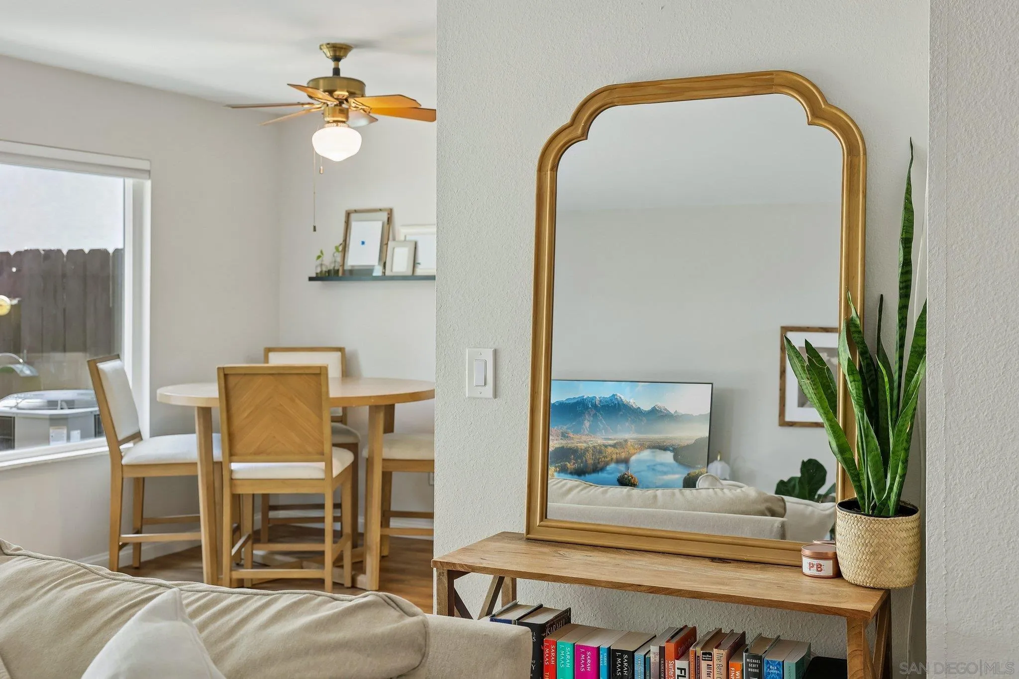 https://cdn.realtyfeed.com/cdn/127/260022147/8186a4775b5593d1140fcbb0715980b1.webp