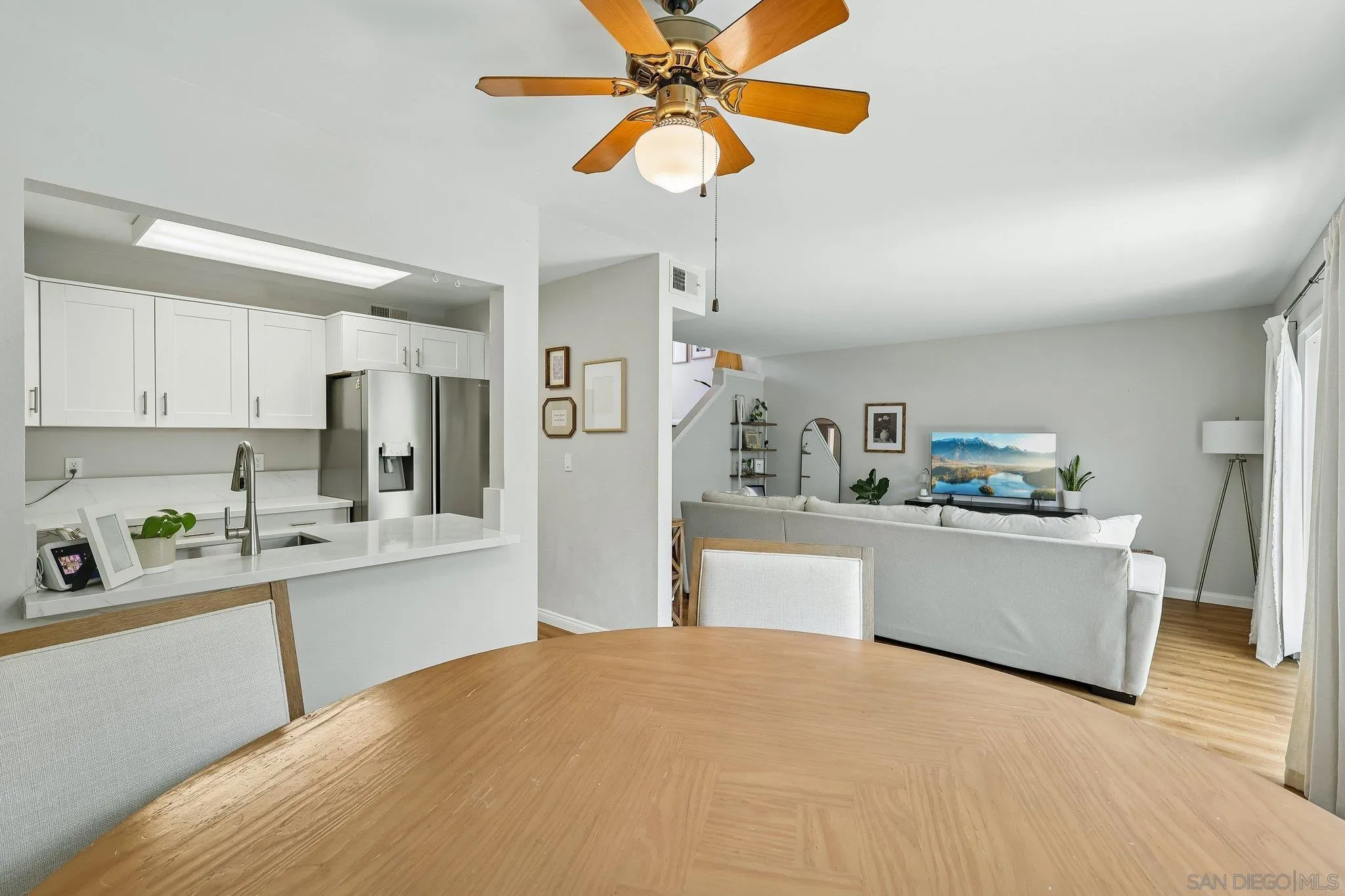 https://cdn.realtyfeed.com/cdn/127/260022147/d37f1defd1920d12bf20c69a26a2aade.webp