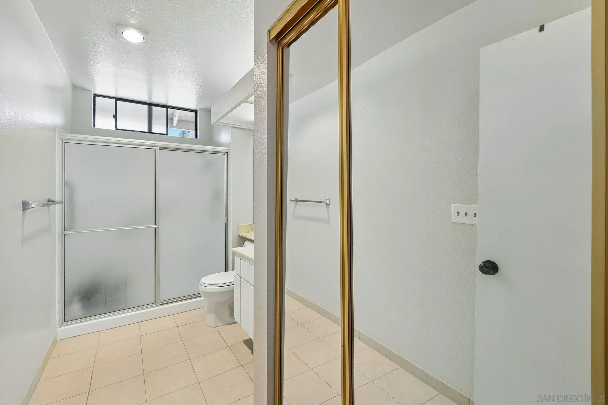 https://cdn.realtyfeed.com/cdn/127/260022147/d7bb9498f122fd40f8dc0823160ad2d8.webp
