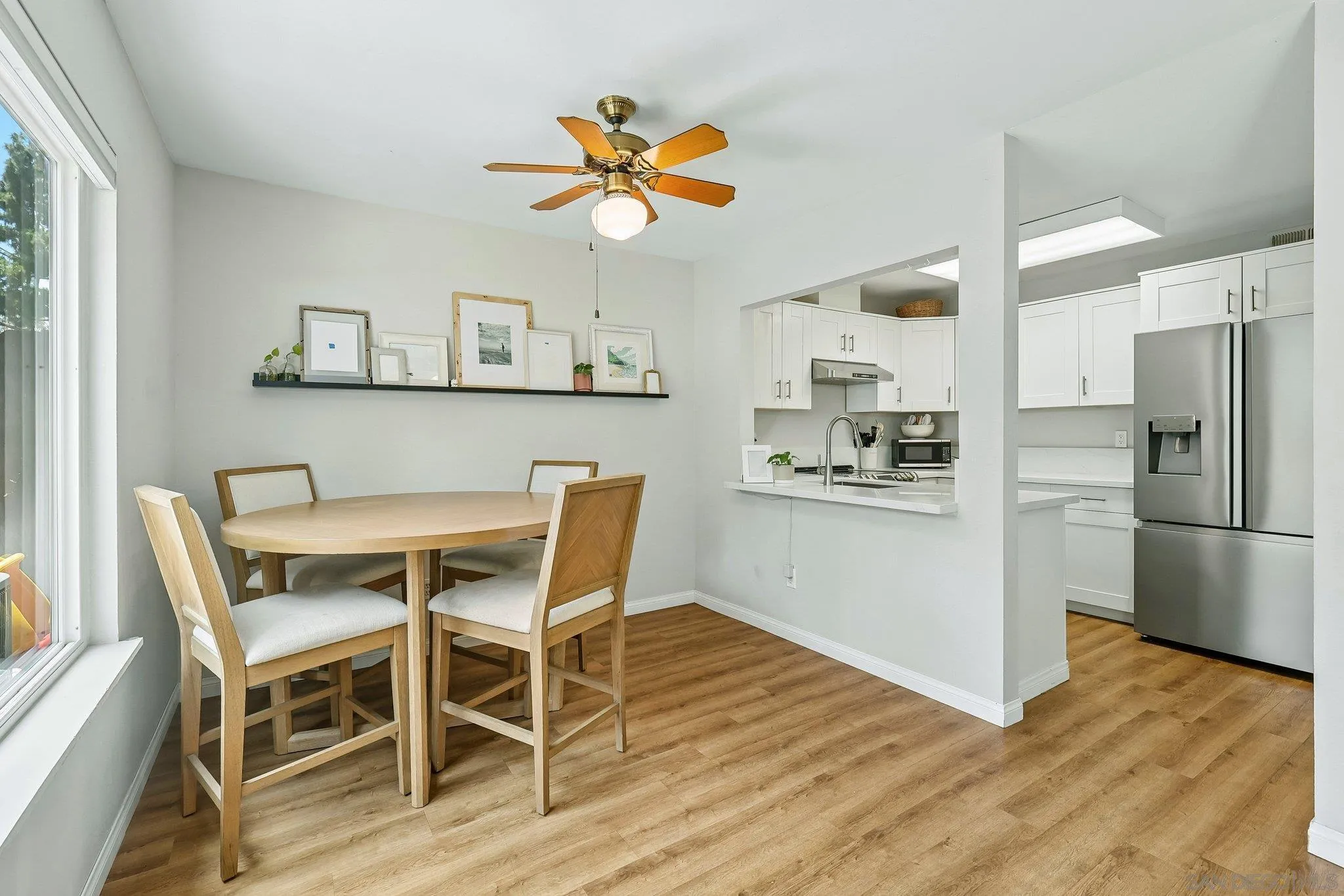 https://cdn.realtyfeed.com/cdn/127/260022147/ec500b4ec54feeb5782c7a03c1714cfe.webp