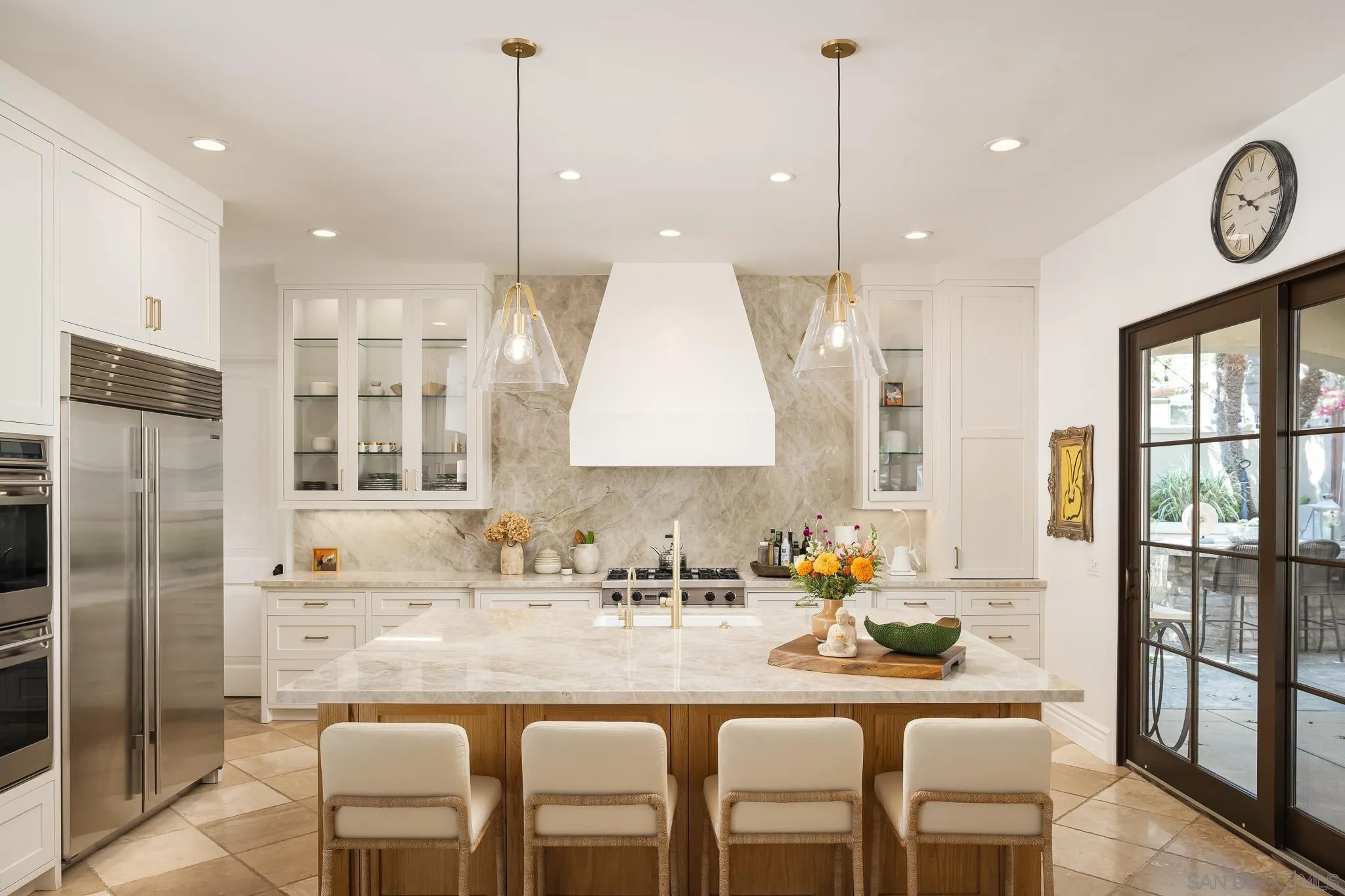 https://cdn.realtyfeed.com/cdn/127/260022148/043d5b27d2104245b5d7a7507c2682f0.webp