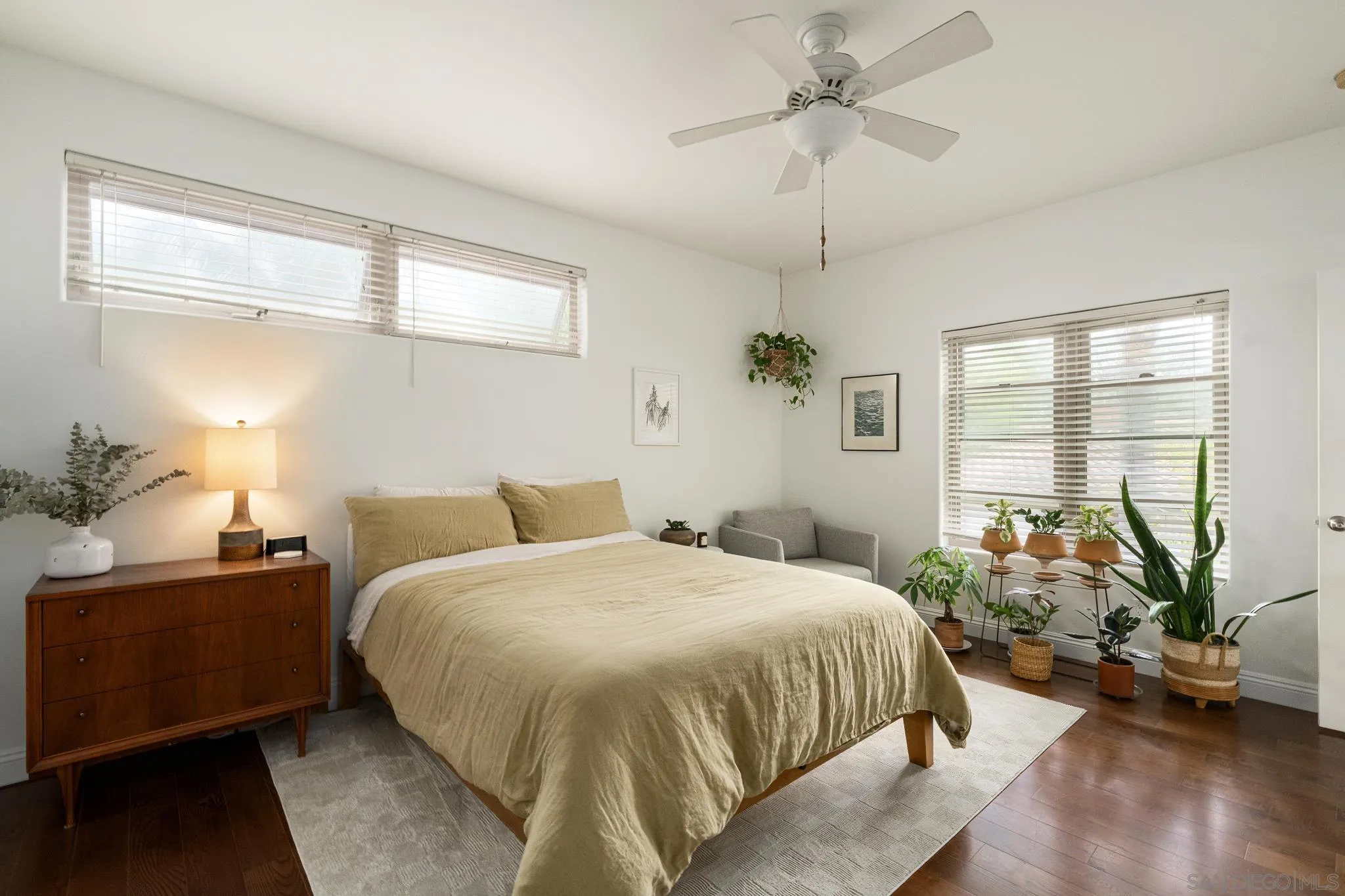 https://cdn.realtyfeed.com/cdn/127/260022148/20fe5b9505e373d5f5a18dcbeb82162a.webp