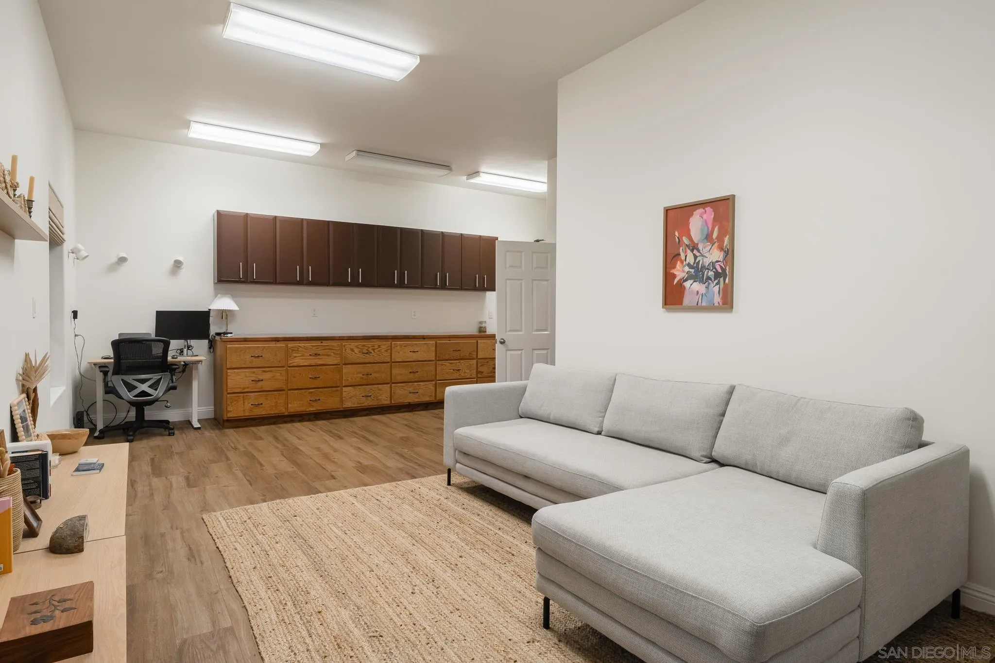 https://cdn.realtyfeed.com/cdn/127/260022148/4d0db4ae8be5b984737474ae3904e155.webp