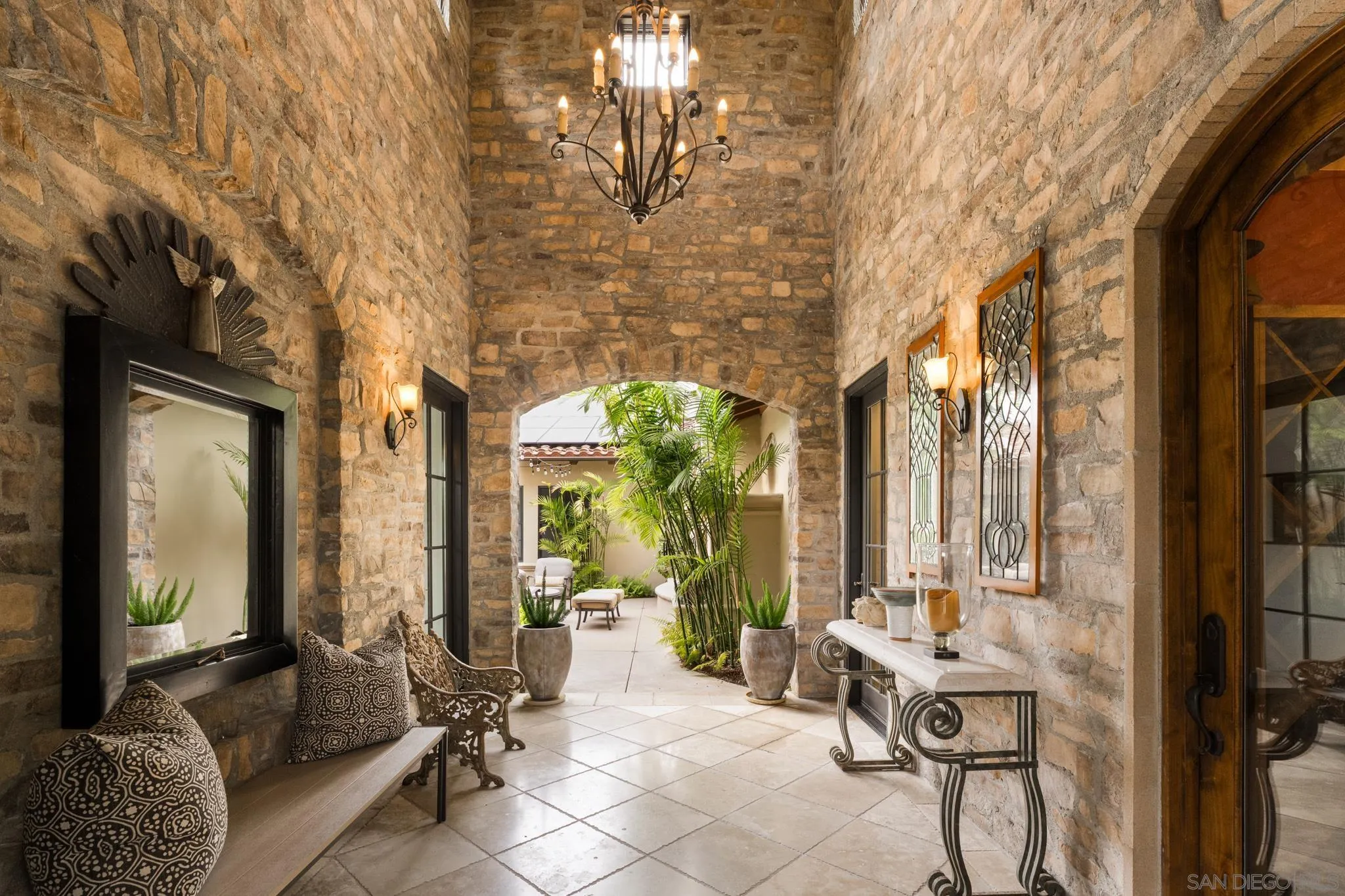 https://cdn.realtyfeed.com/cdn/127/260022148/6ab8e63b33aa2847f96e24687dbda464.webp