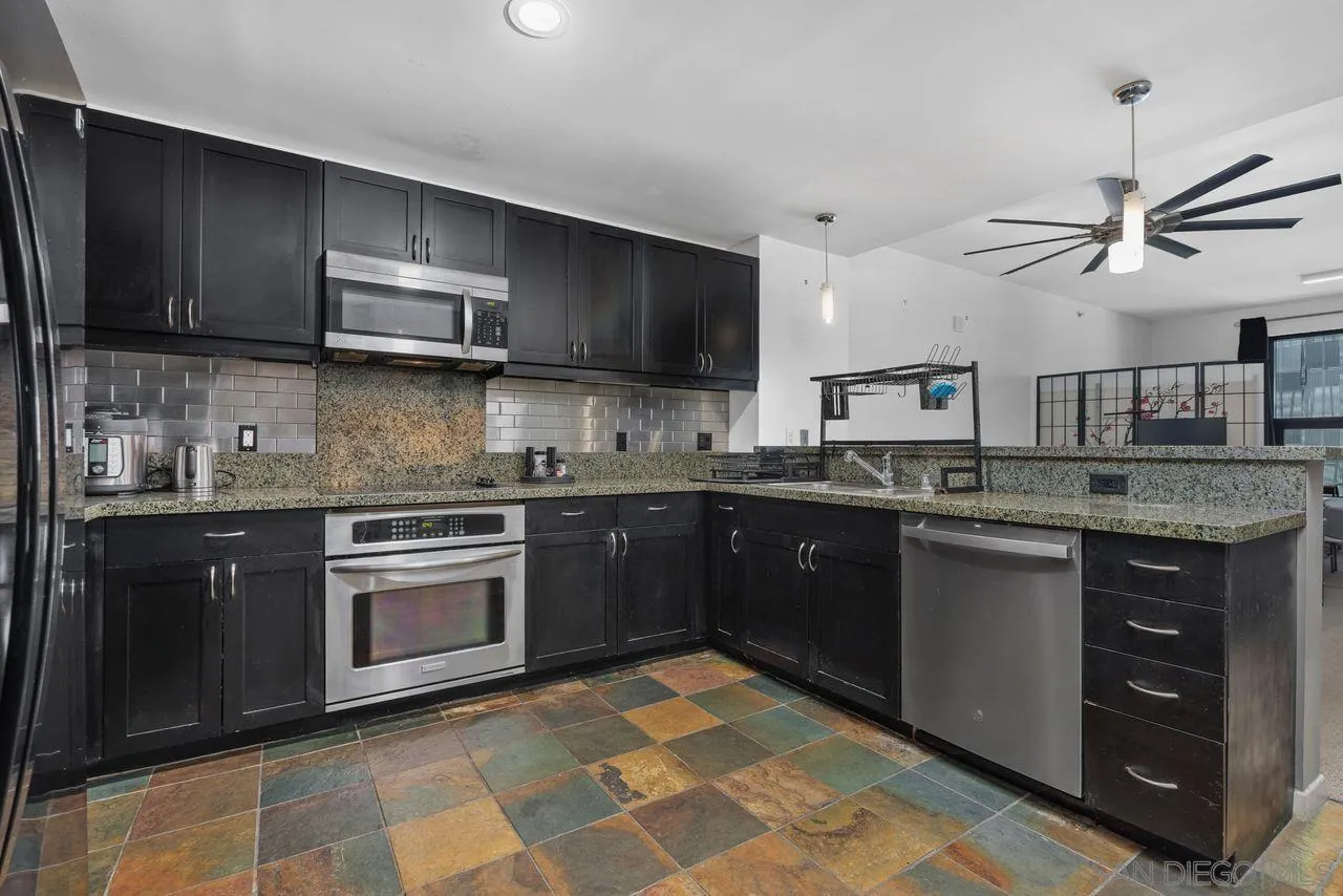 1150 J St Unit 524, San Diego, CA 92101 - Photo 2 of 36, San Diego, CA