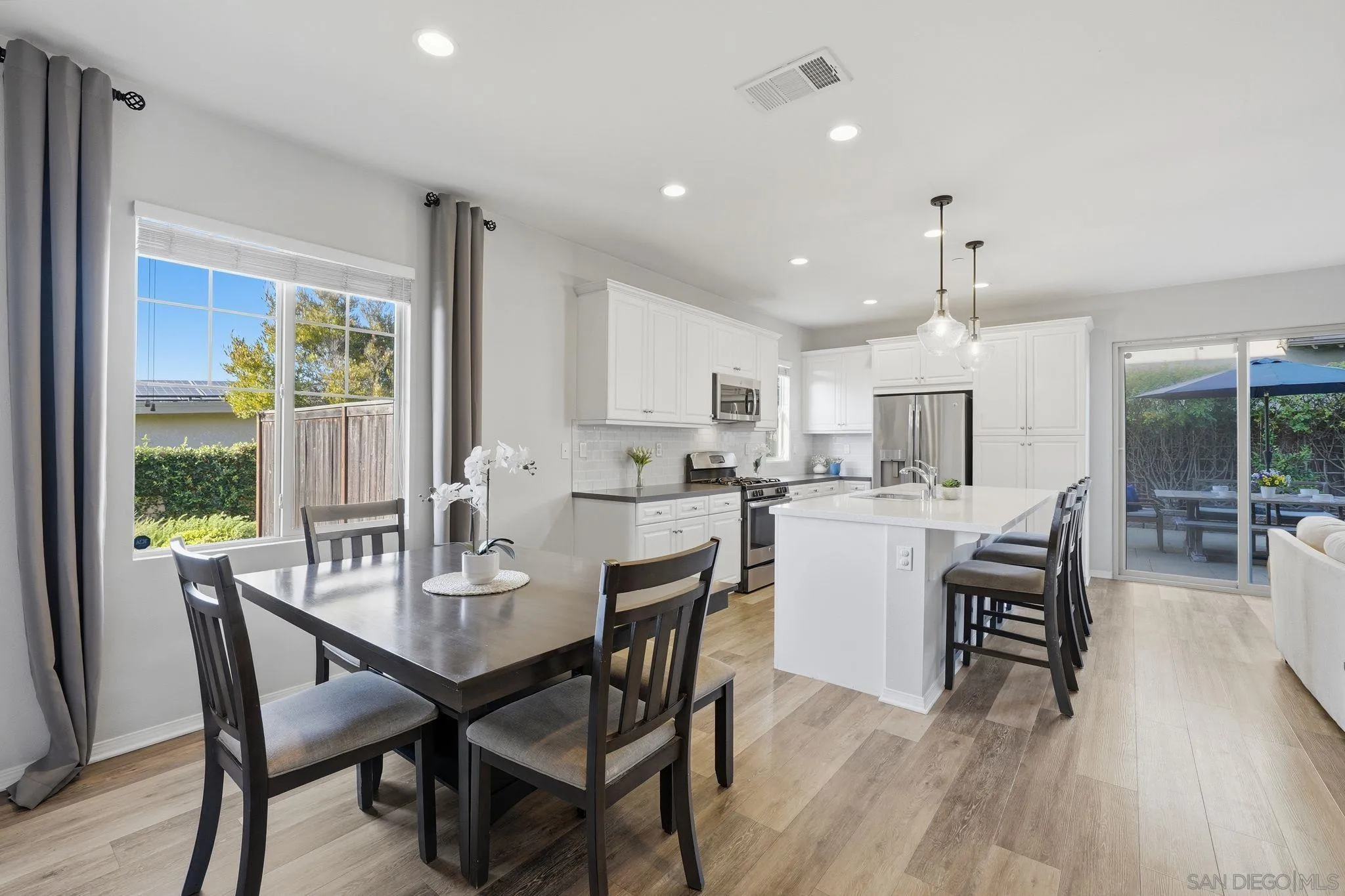 310 Dahlia Way, El Cajon, CA 92020 - Photo 4 of 35, El Cajon, CA