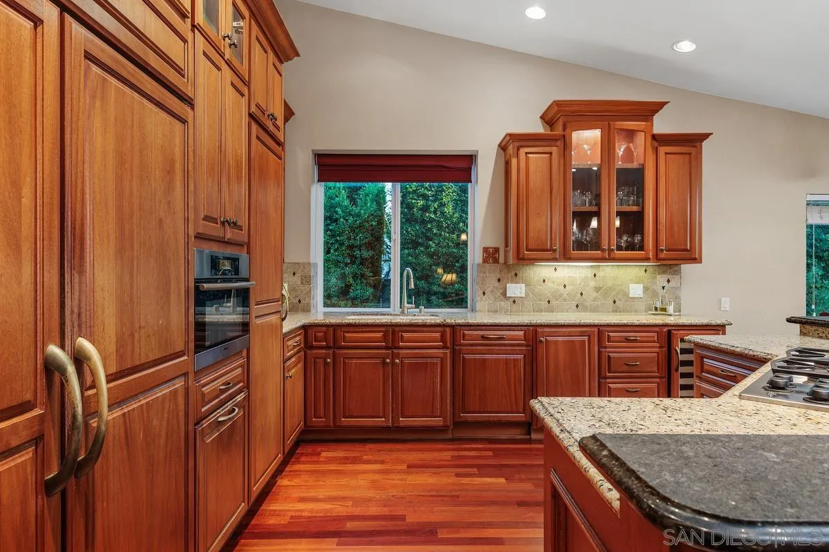 https://cdn.realtyfeed.com/cdn/127/260022157/63213f019900974cb5e55d8a8021999c.webp
