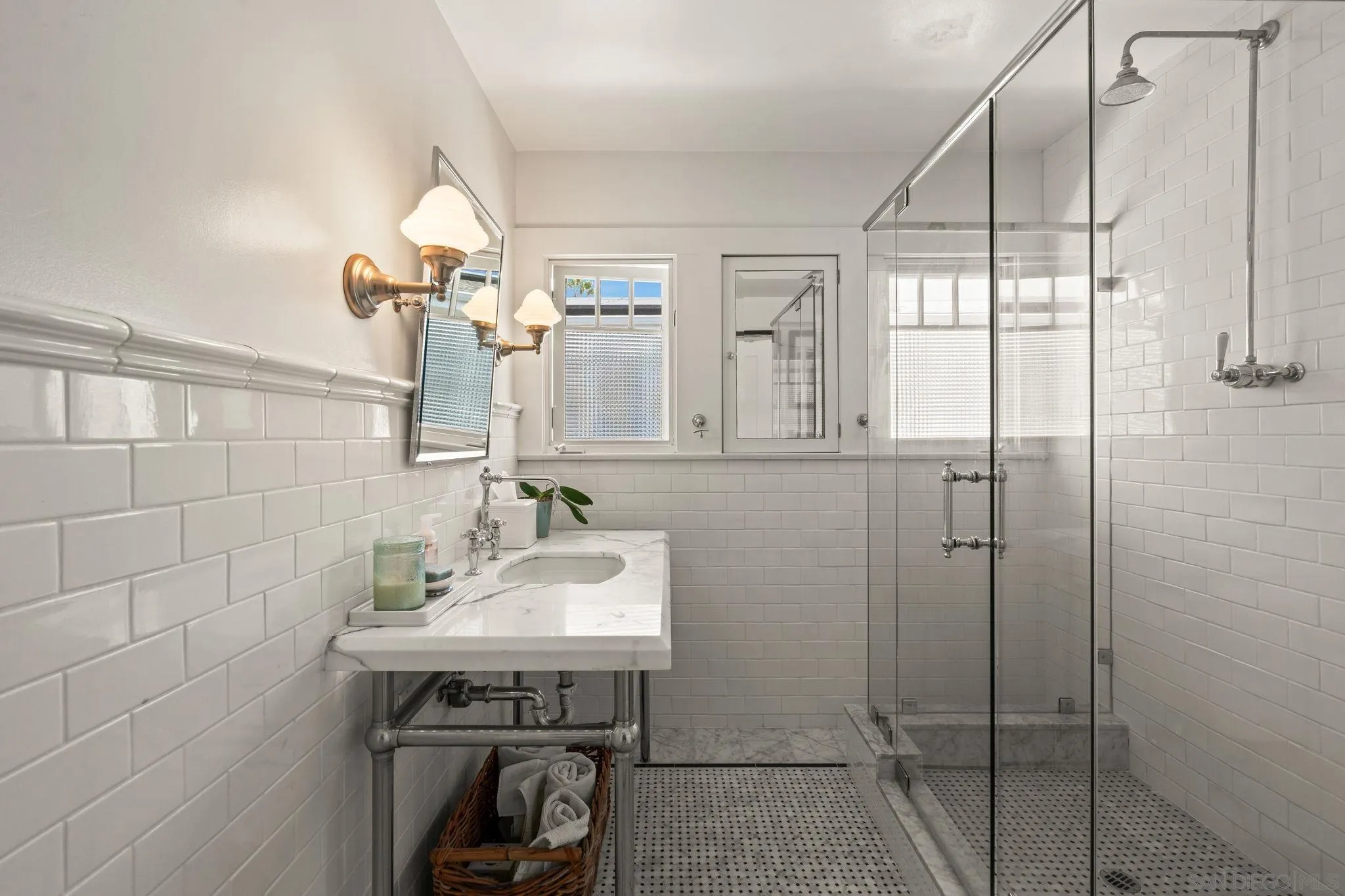 https://cdn.realtyfeed.com/cdn/127/260022158/73d7e86df4645778570598d7bb53d1b6.webp