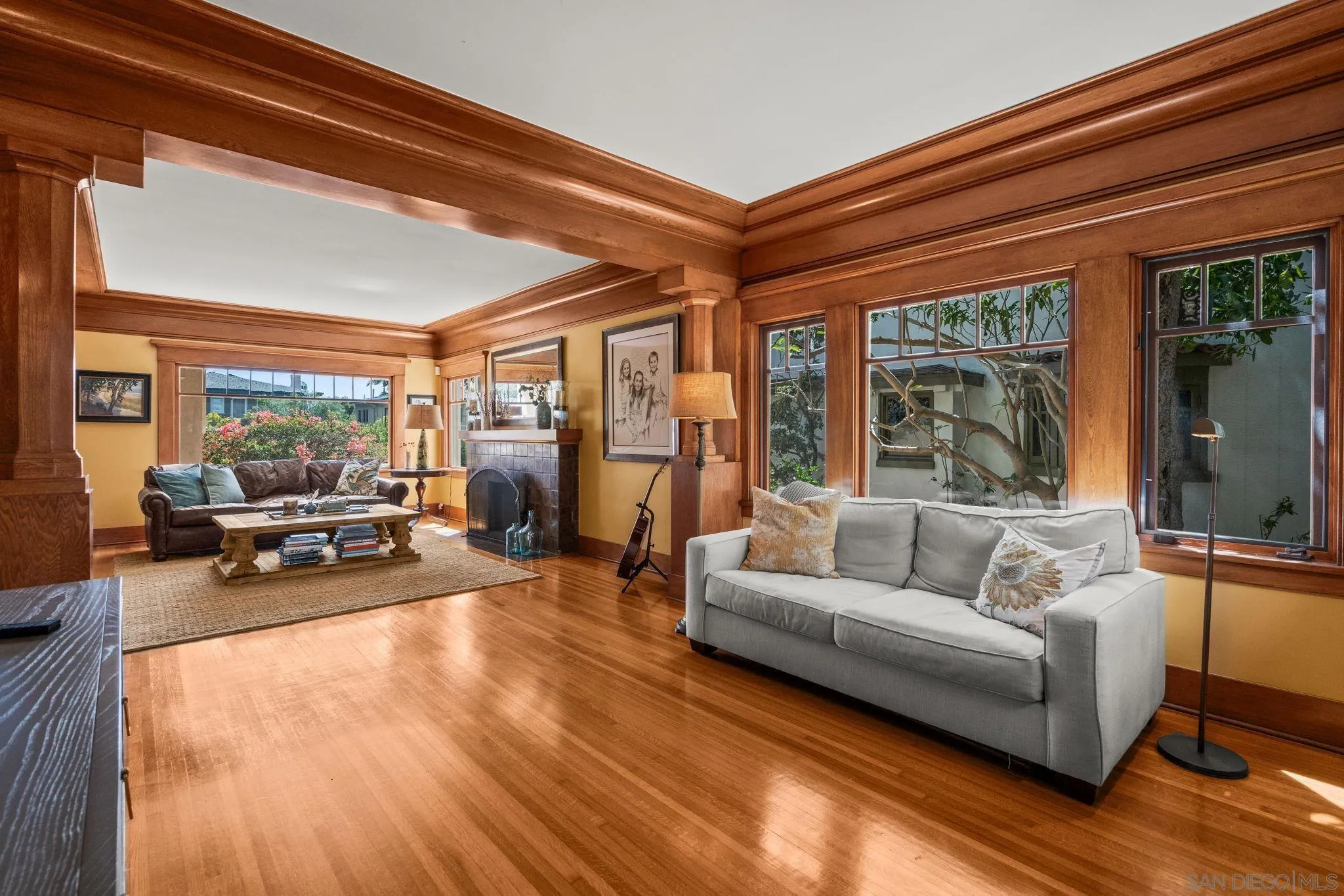 https://cdn.realtyfeed.com/cdn/127/260022158/763ece7566e4f9e5aa241b3263bf07c5.webp