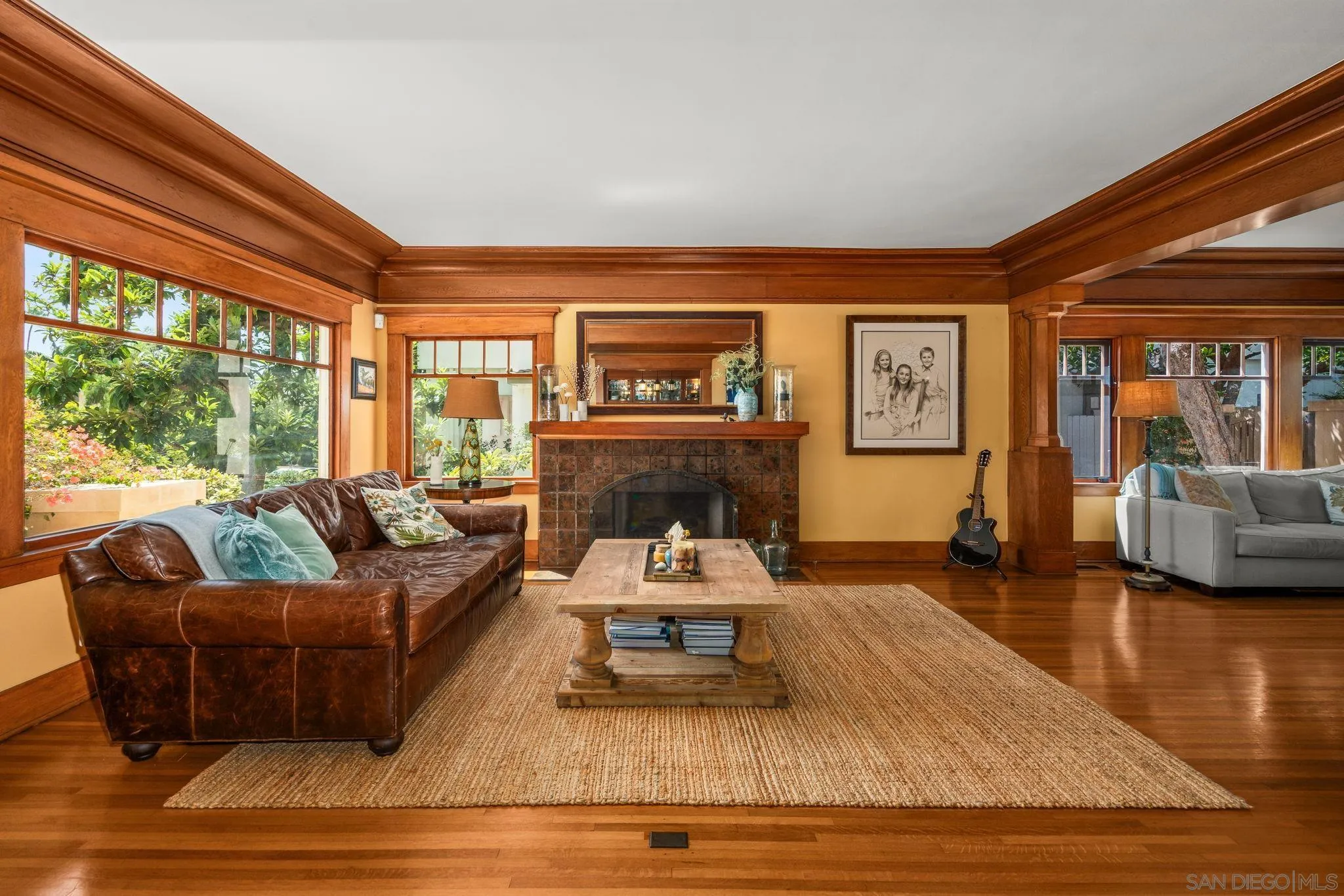 https://cdn.realtyfeed.com/cdn/127/260022158/ba34153946e8473da955e98cf43ecf97.webp