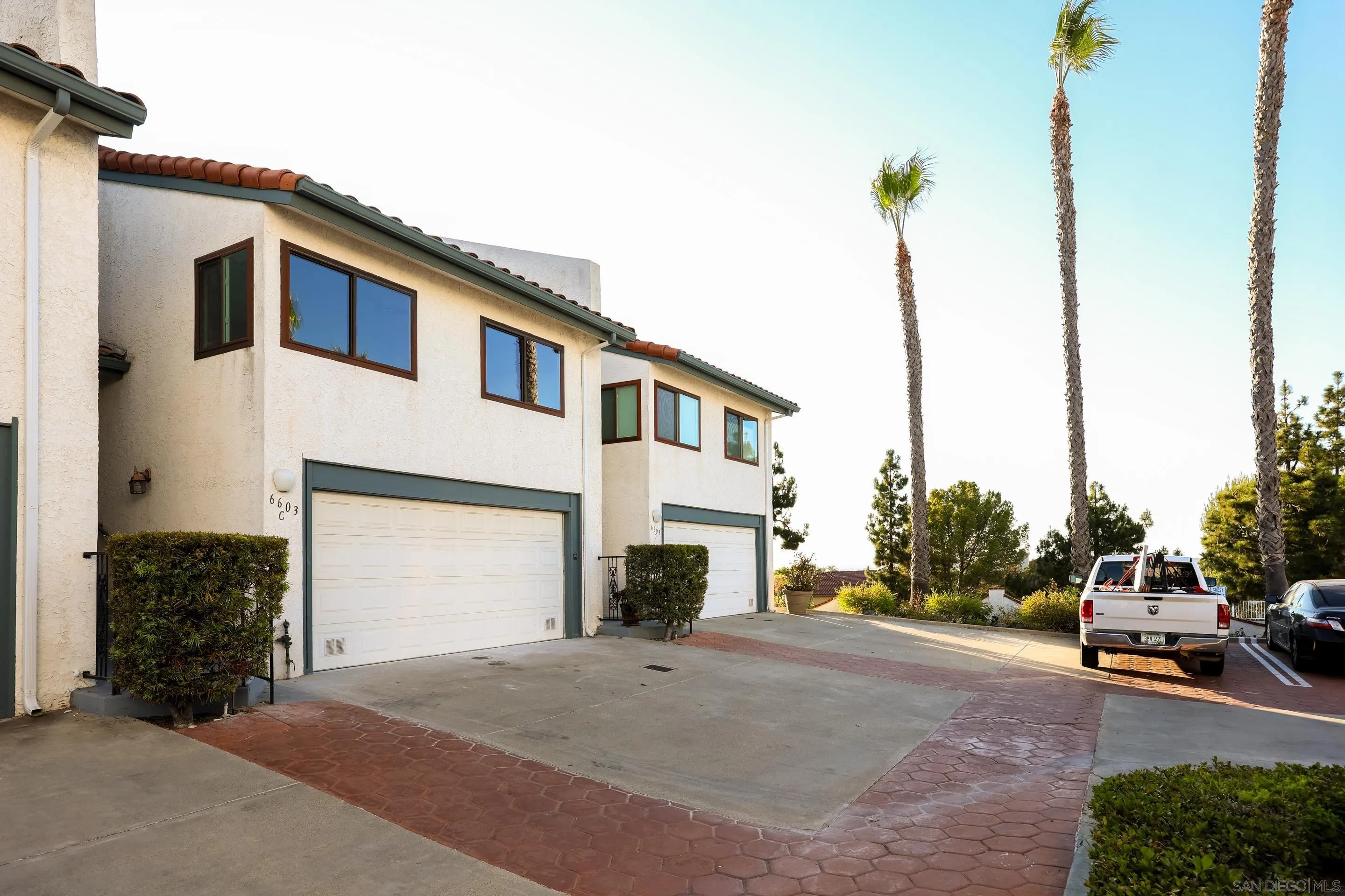 https://cdn.realtyfeed.com/cdn/127/260022159/435a18730c9fd2f01e99ee75b5f7e06c.webp