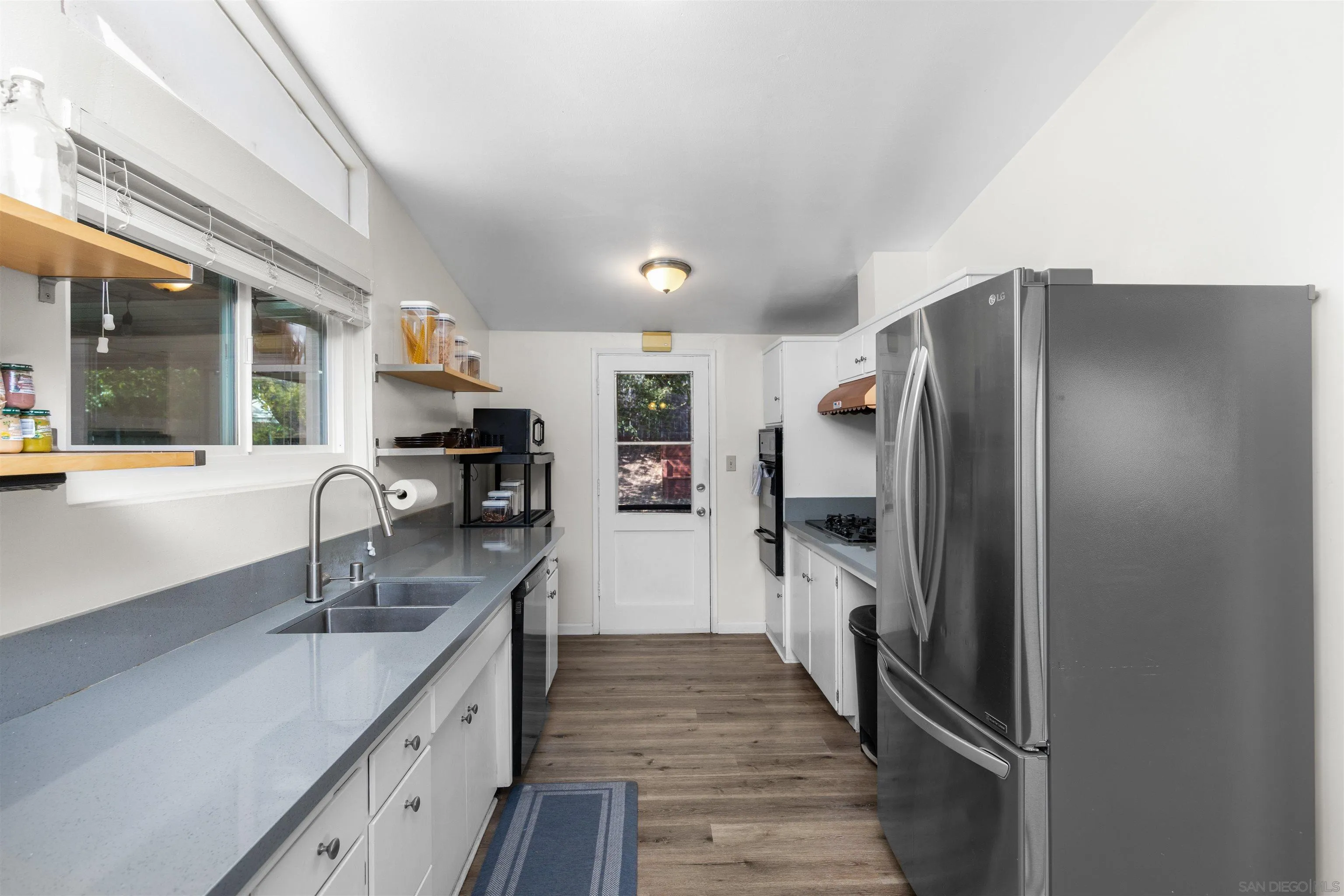 https://cdn.realtyfeed.com/cdn/127/260022177/f222f57e22bf5782ec64c511c5471850.webp