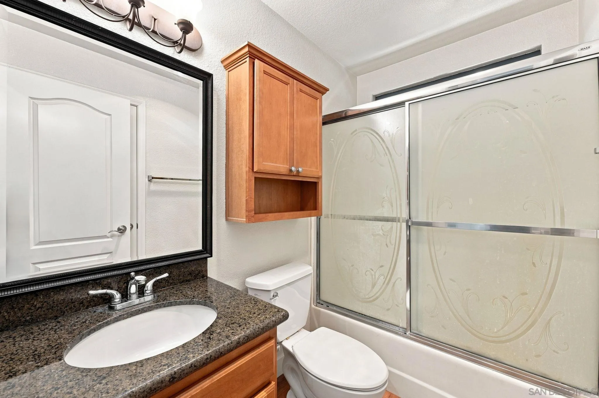 https://cdn.realtyfeed.com/cdn/127/260022184/cb62fdcdea17ad64eea44b9952b41d2e.webp