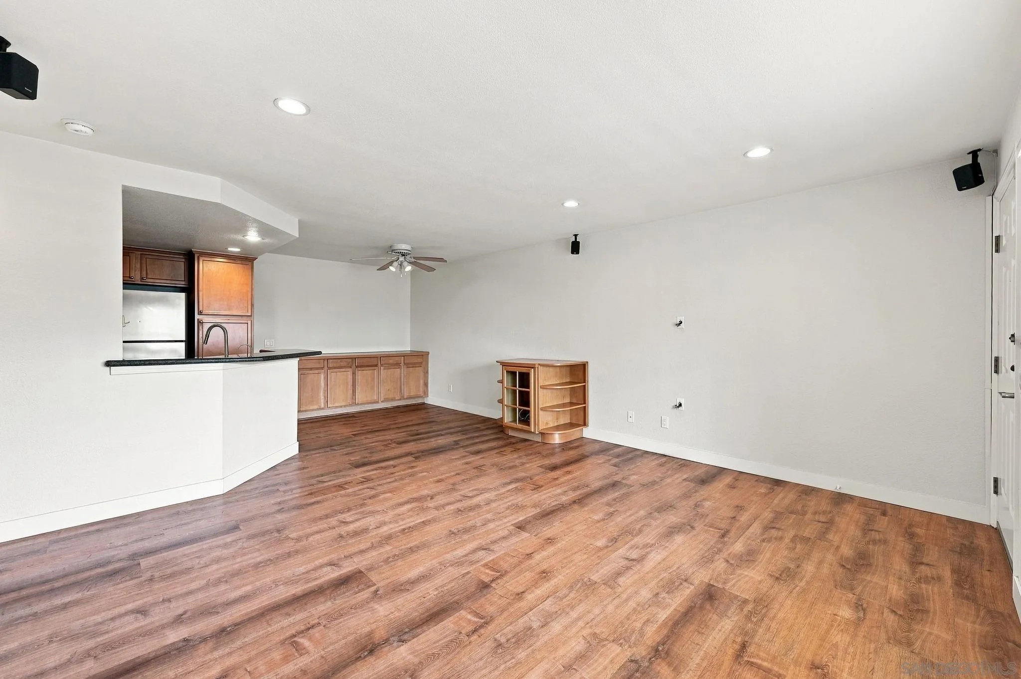 https://cdn.realtyfeed.com/cdn/127/260022184/cd4b424028bff0804d467e670c72fb66.webp