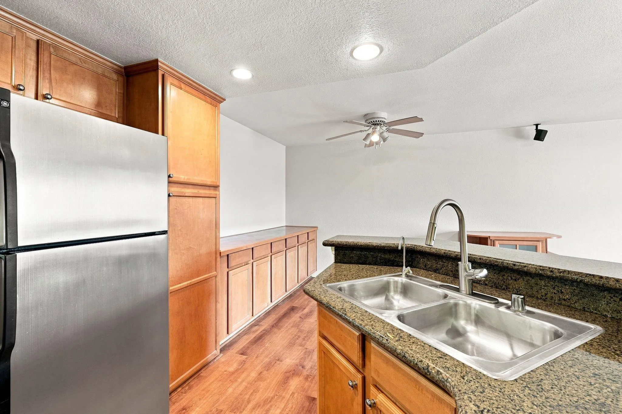 https://cdn.realtyfeed.com/cdn/127/260022184/da5baa9324b717d4a6008c0c3ace193a.webp