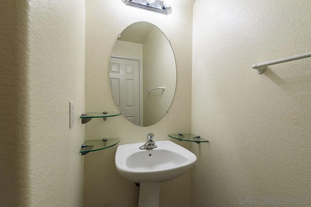 https://cdn.realtyfeed.com/cdn/127/260022186/16eeba030dd78b0a0fe55dbd6b81713a.webp