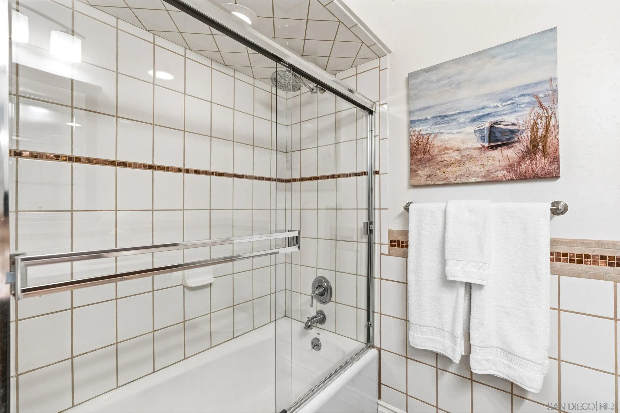 https://cdn.realtyfeed.com/cdn/127/260022189/573bfbdb1e4167aa817514619d5092a0.webp