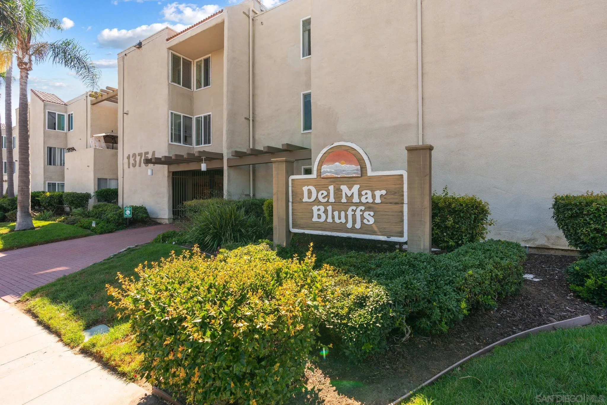 https://cdn.realtyfeed.com/cdn/127/260022189/a5b5c6e2c7c89b7e36280bb3831bb48f.webp