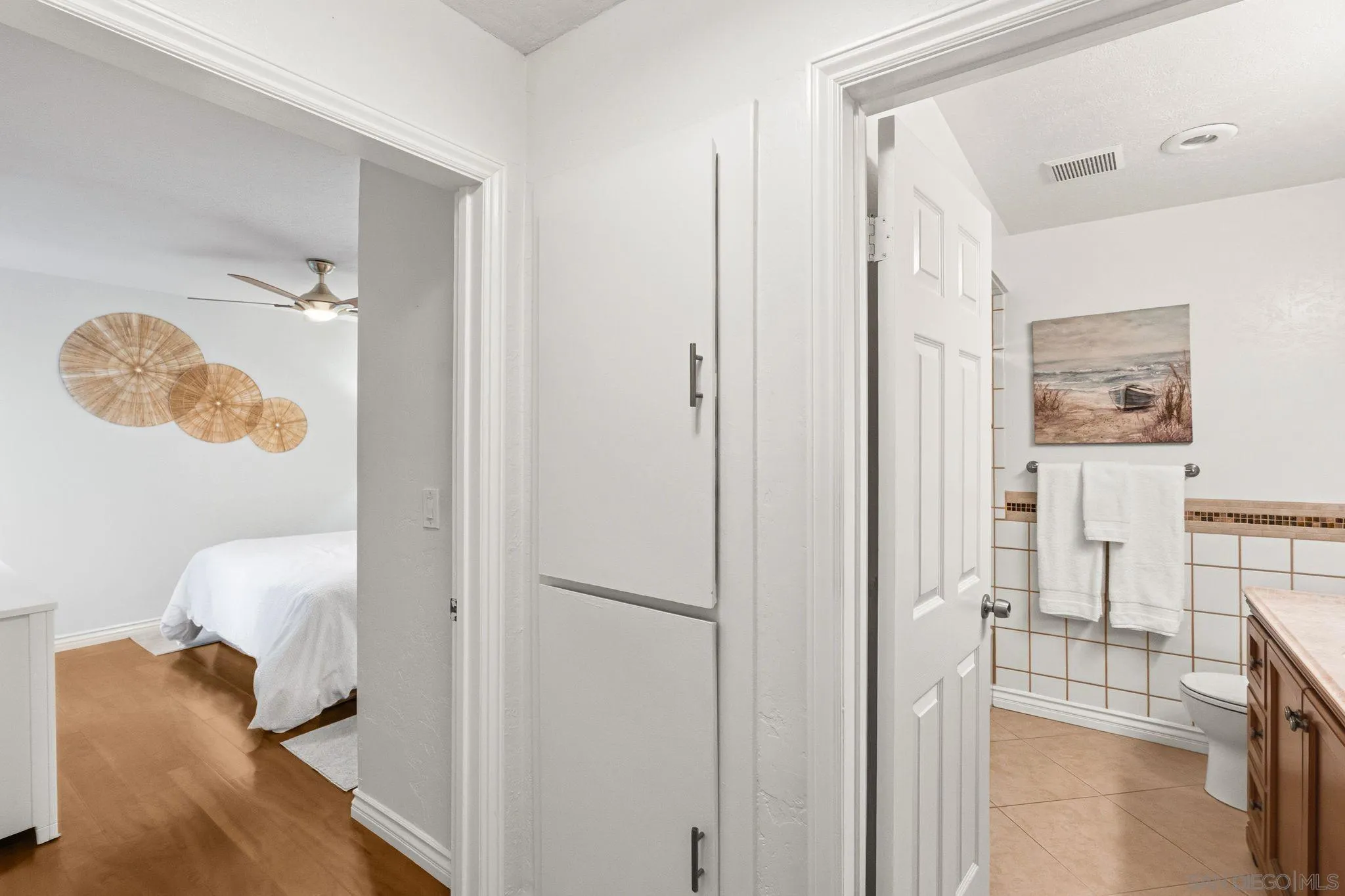https://cdn.realtyfeed.com/cdn/127/260022189/e4984c26f3bf60a4fbd048afc663aba0.webp