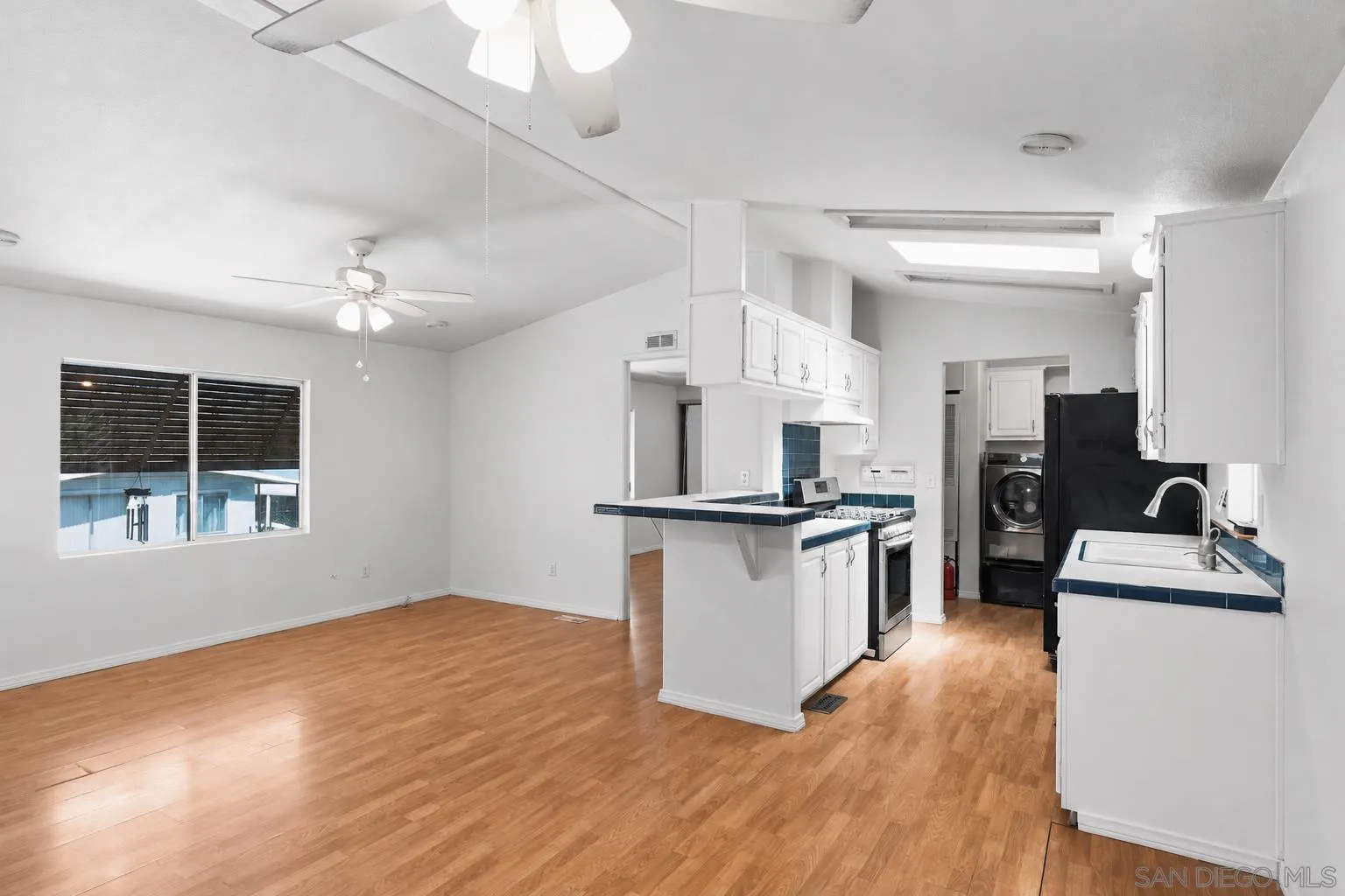 13490 Highway 8 Business Unit Space 3, Lakeside, CA 92040 - Photo 4 of 30, Lakeside, CA